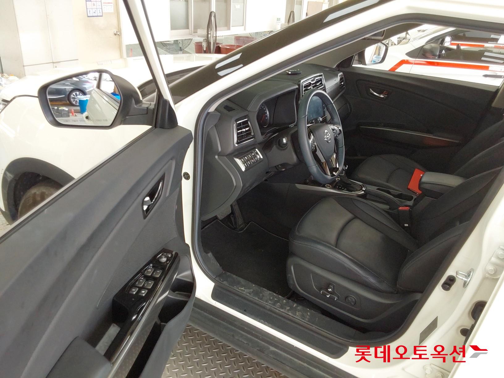 SsangYong Tivoli id 3057738 из Кореи 35