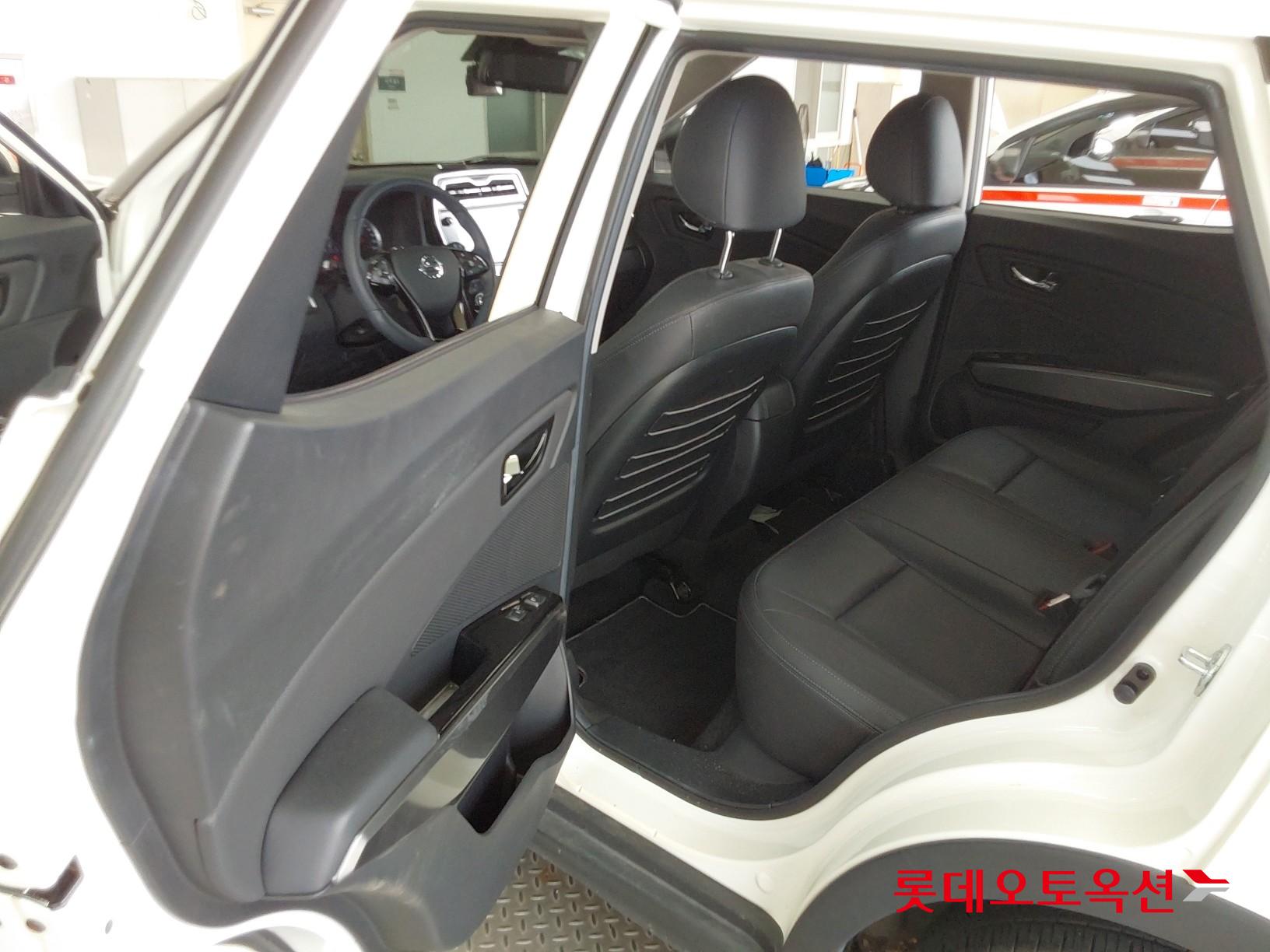 SsangYong Tivoli id 3057738 из Кореи 36