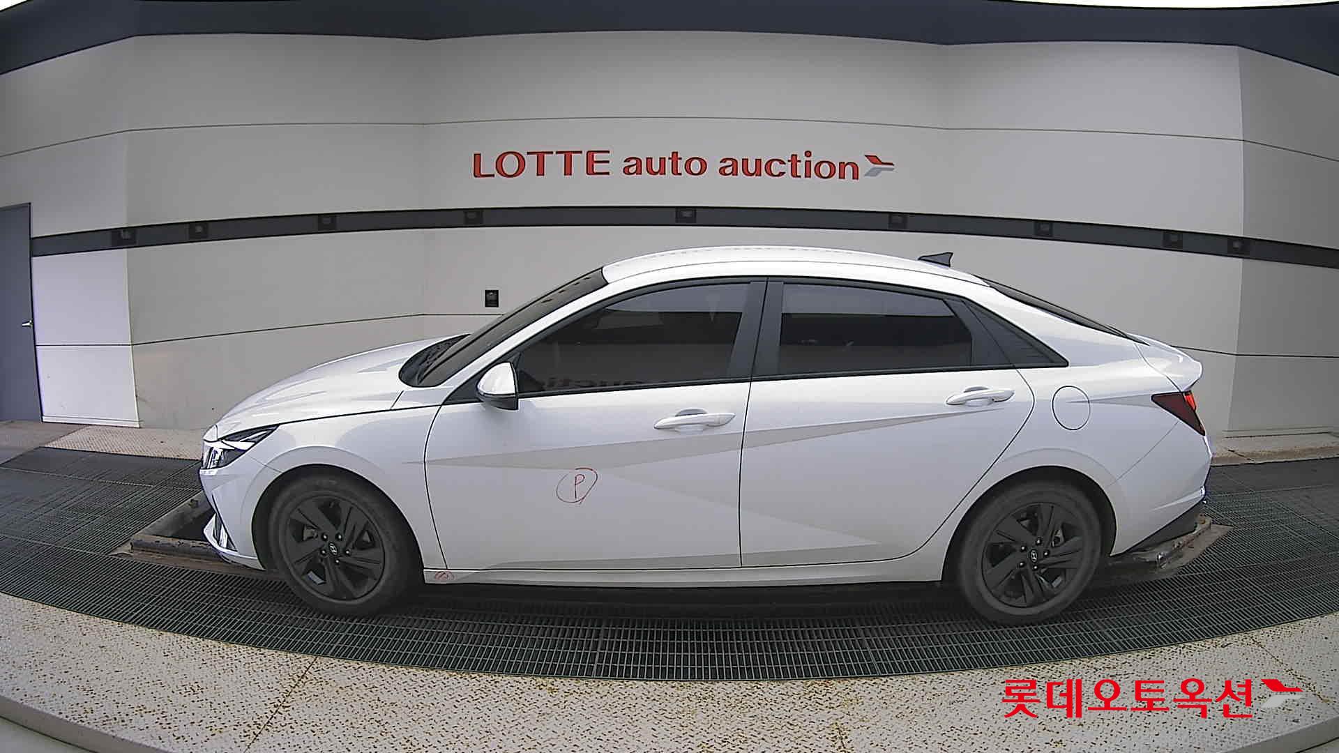 Hyundai Avante id 3057684 из Кореи 7