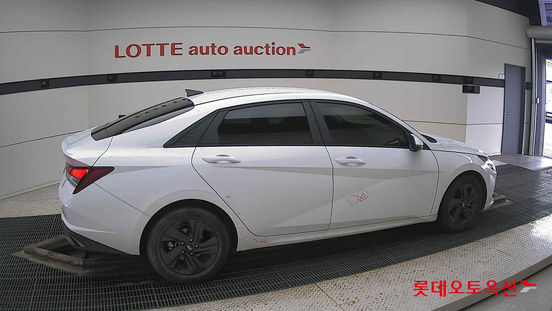 Hyundai Avante id 3057684 из Кореи 18