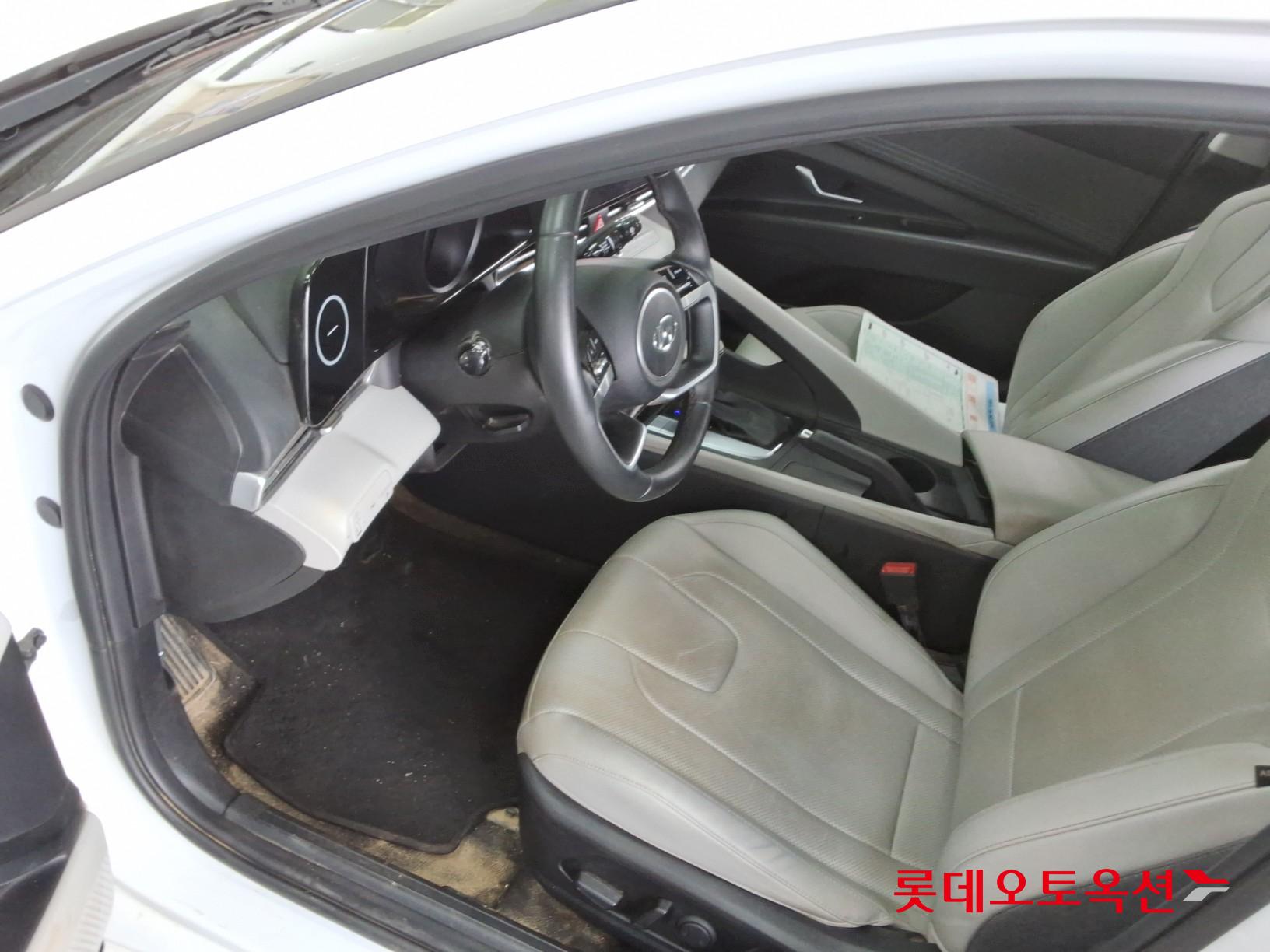 Hyundai Avante id 3057684 из Кореи 35