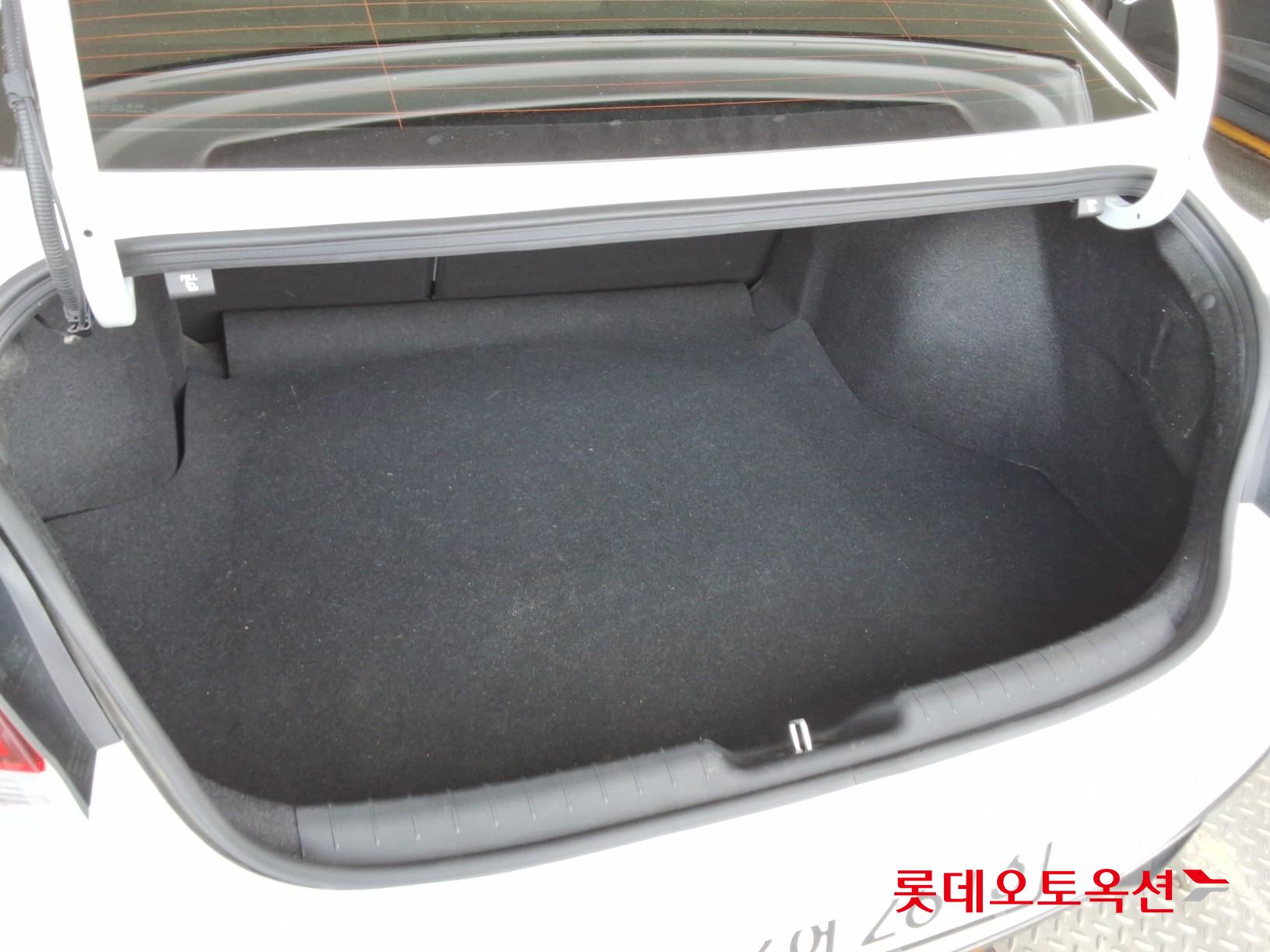 Hyundai Avante id 3057684 из Кореи 37