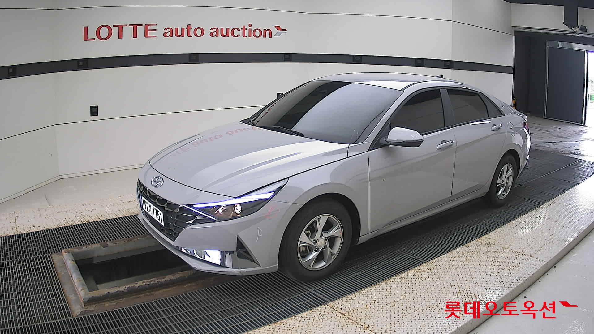 Hyundai Avante id 3057687 из Кореи 13