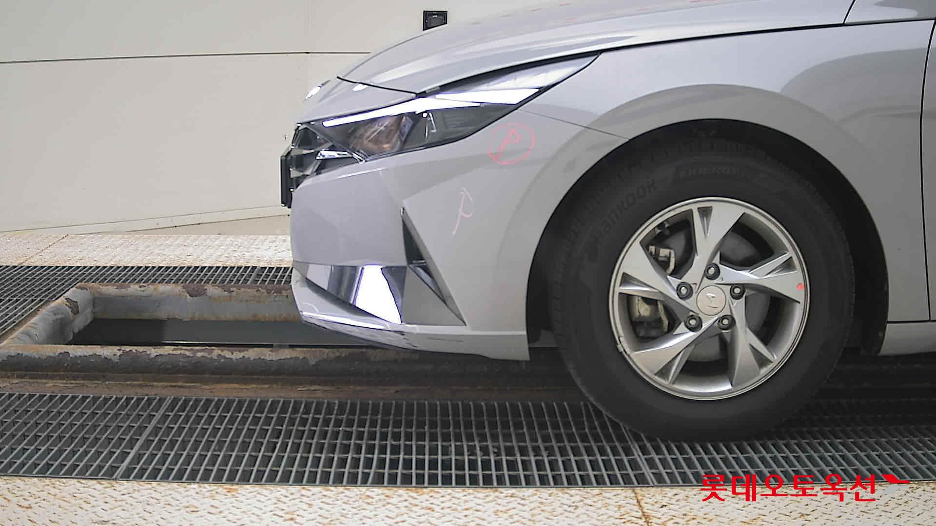 Hyundai Avante id 3057687 из Кореи 21