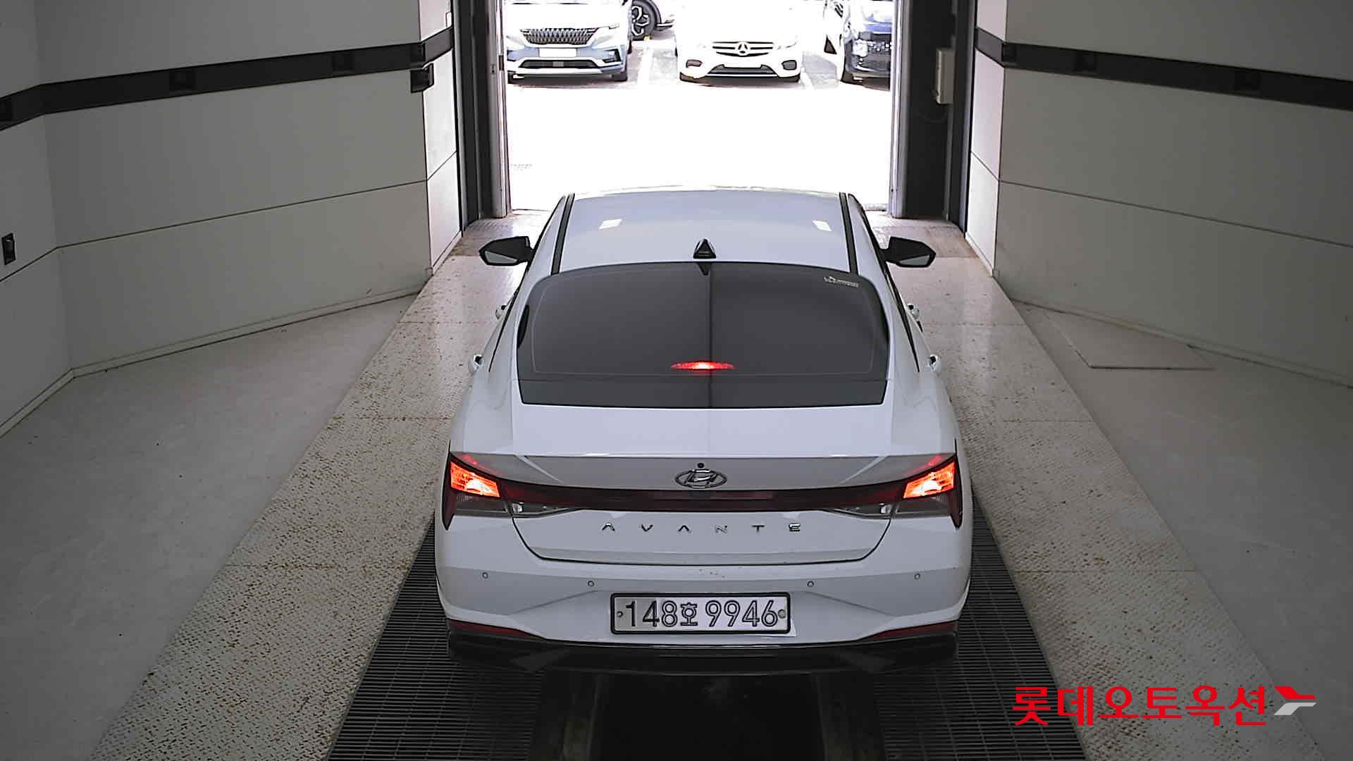 Hyundai Avante 2021 Polar White из Кореи, фото 5