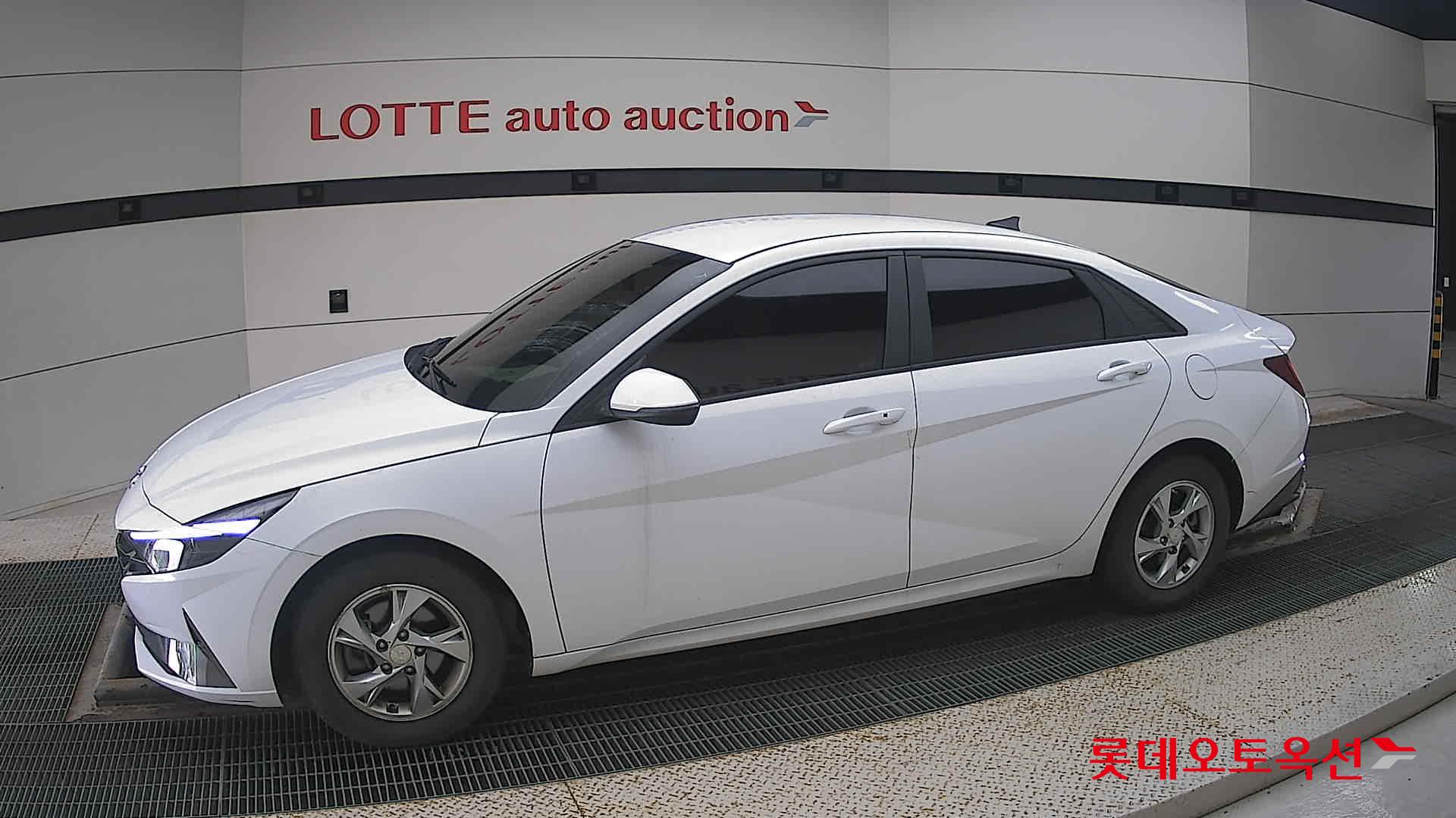 Hyundai Avante id 3052536 из Кореи 12