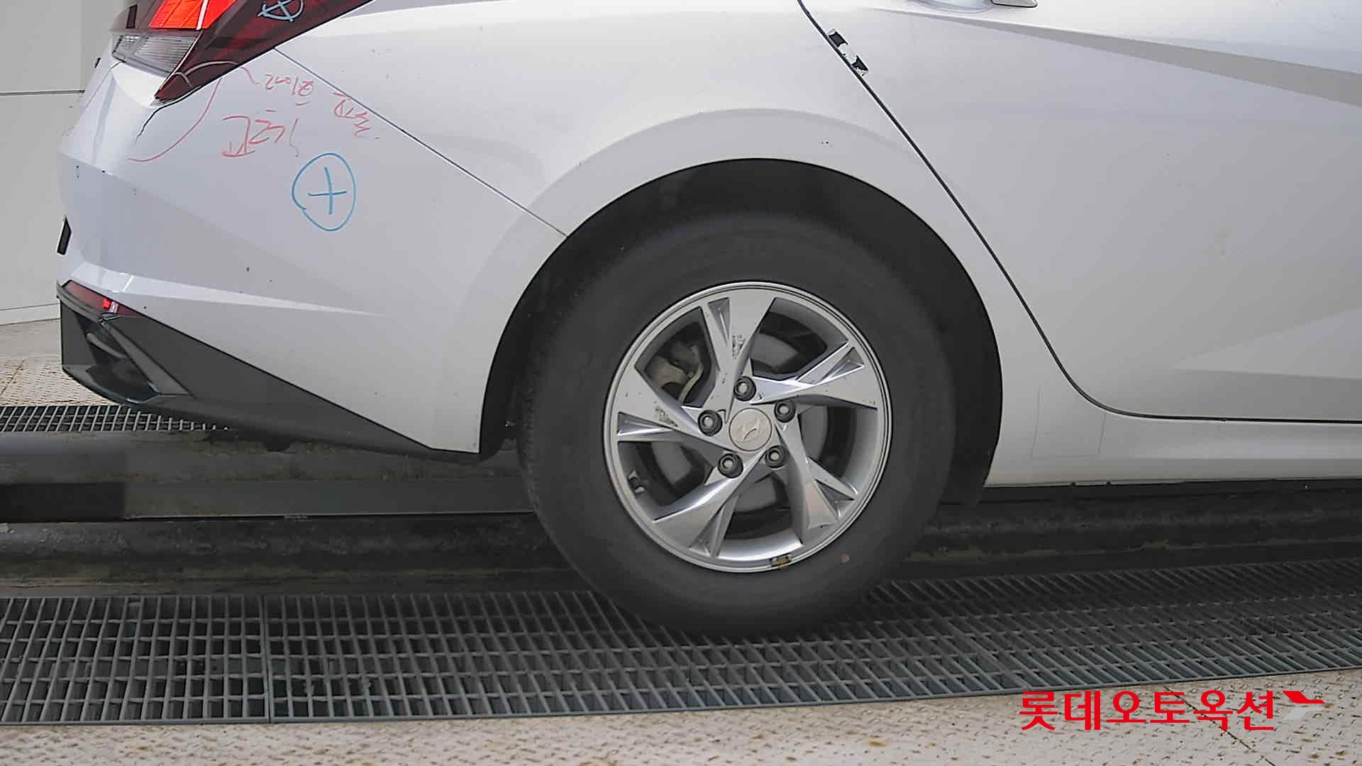 Hyundai Avante id 3052536 из Кореи 24