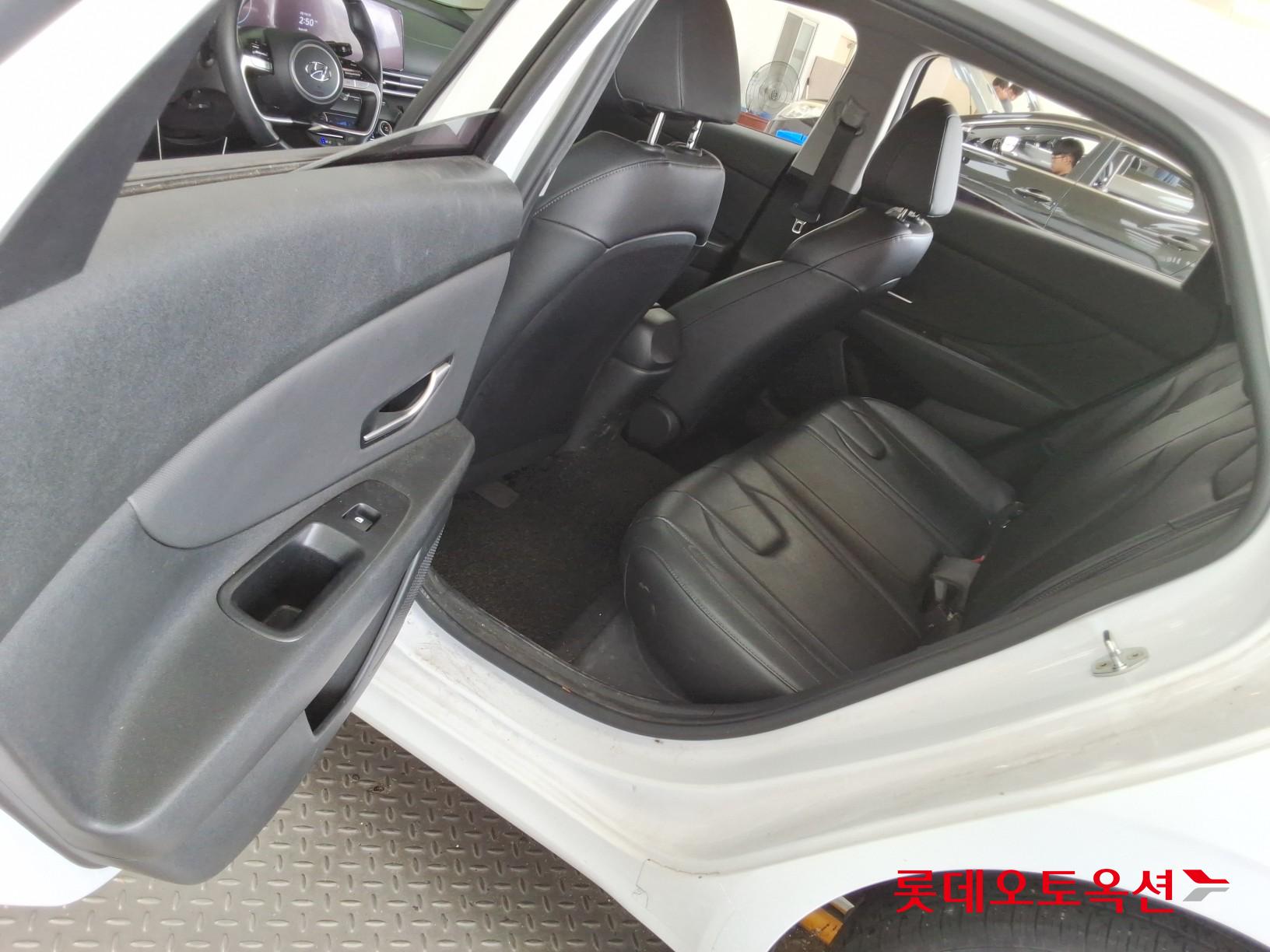 Hyundai Avante id 3052536 из Кореи 36