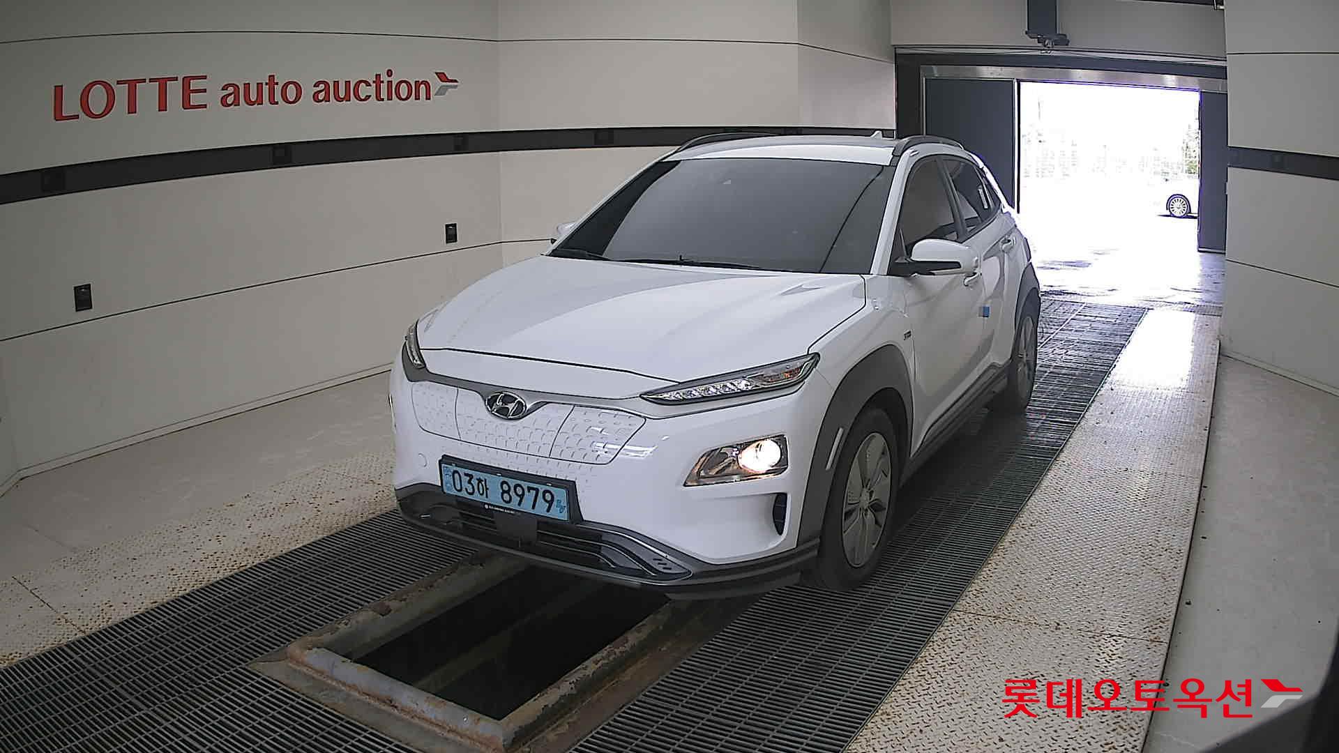 Hyundai KONA Electric 2019 Chokwhite из Кореи