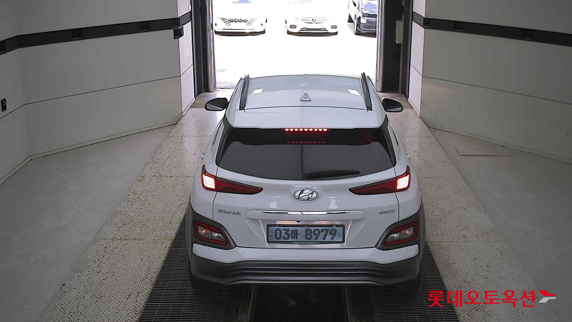 Hyundai KONA Electric 2019 Chokwhite из Кореи, фото 5