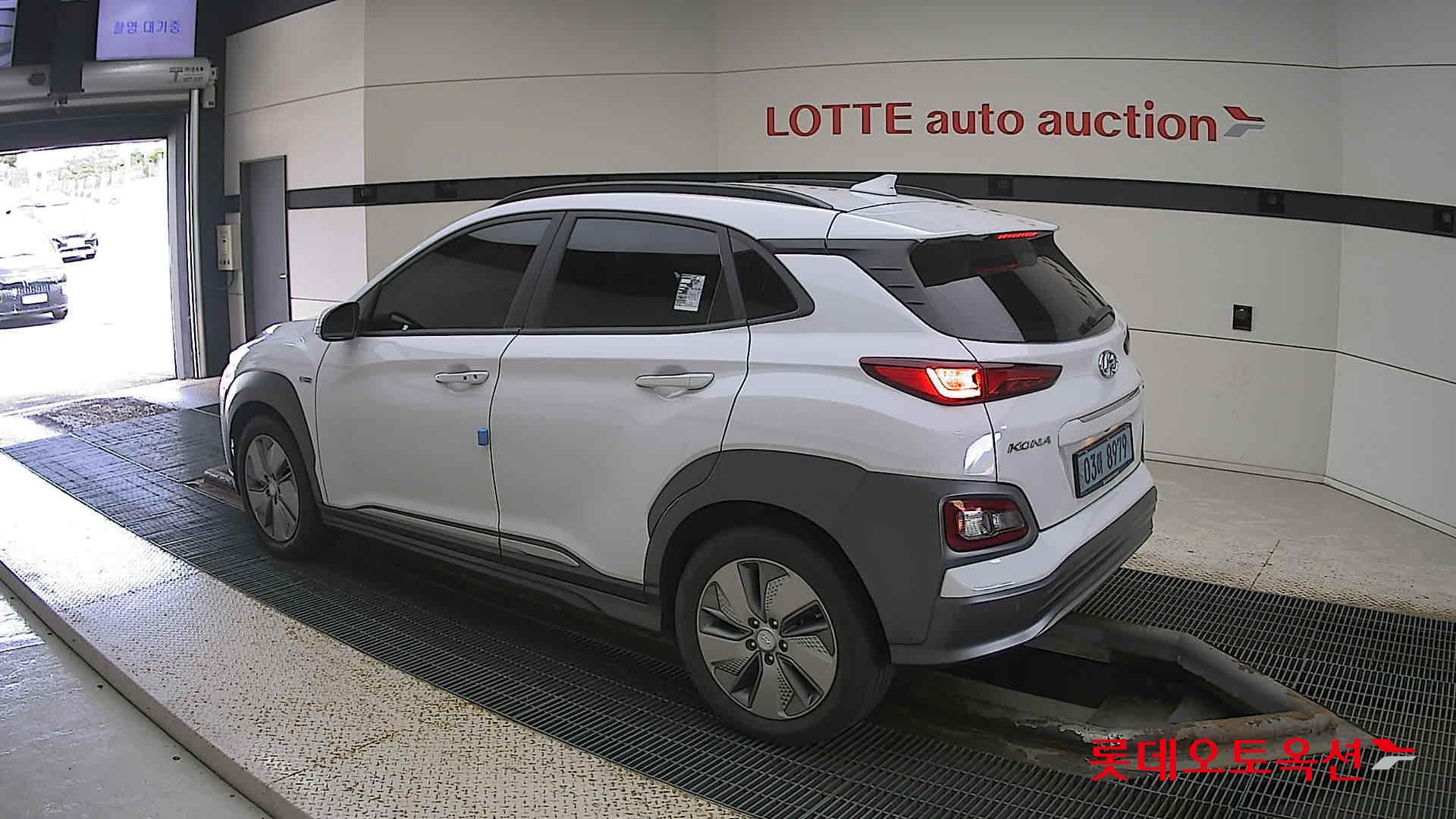 Hyundai KONA Electric id 3057676 из Кореи 10