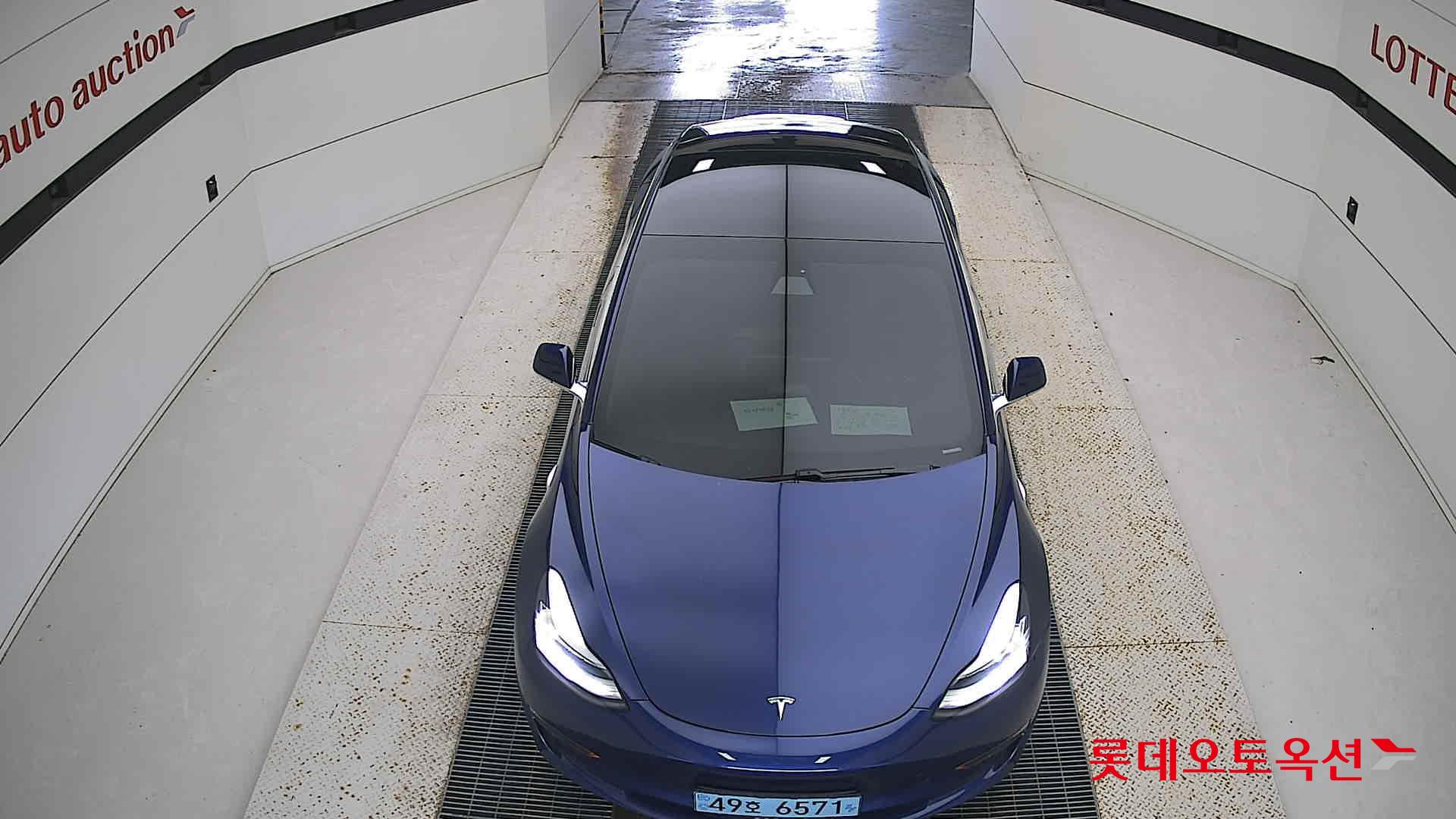 تسلا MODEL 3