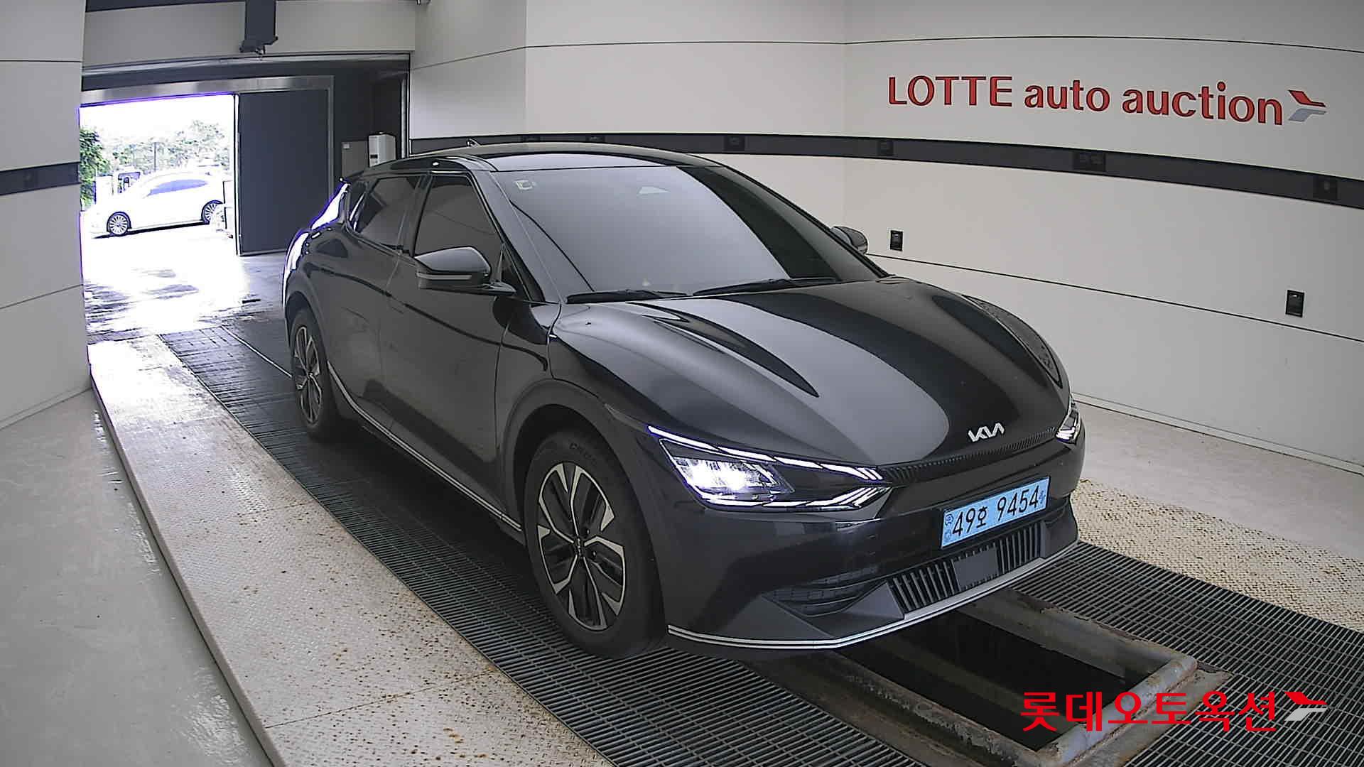Kia EV6 2022 Aurora Black Pearl из Кореи, фото 2
