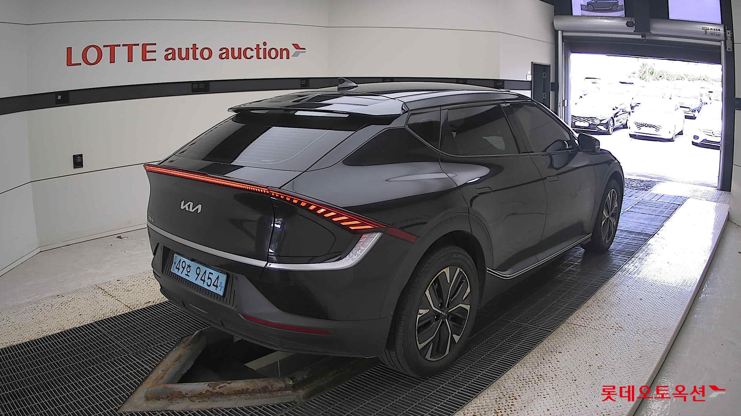 Kia EV6 2022 Aurora Black Pearl из Кореи, фото 4