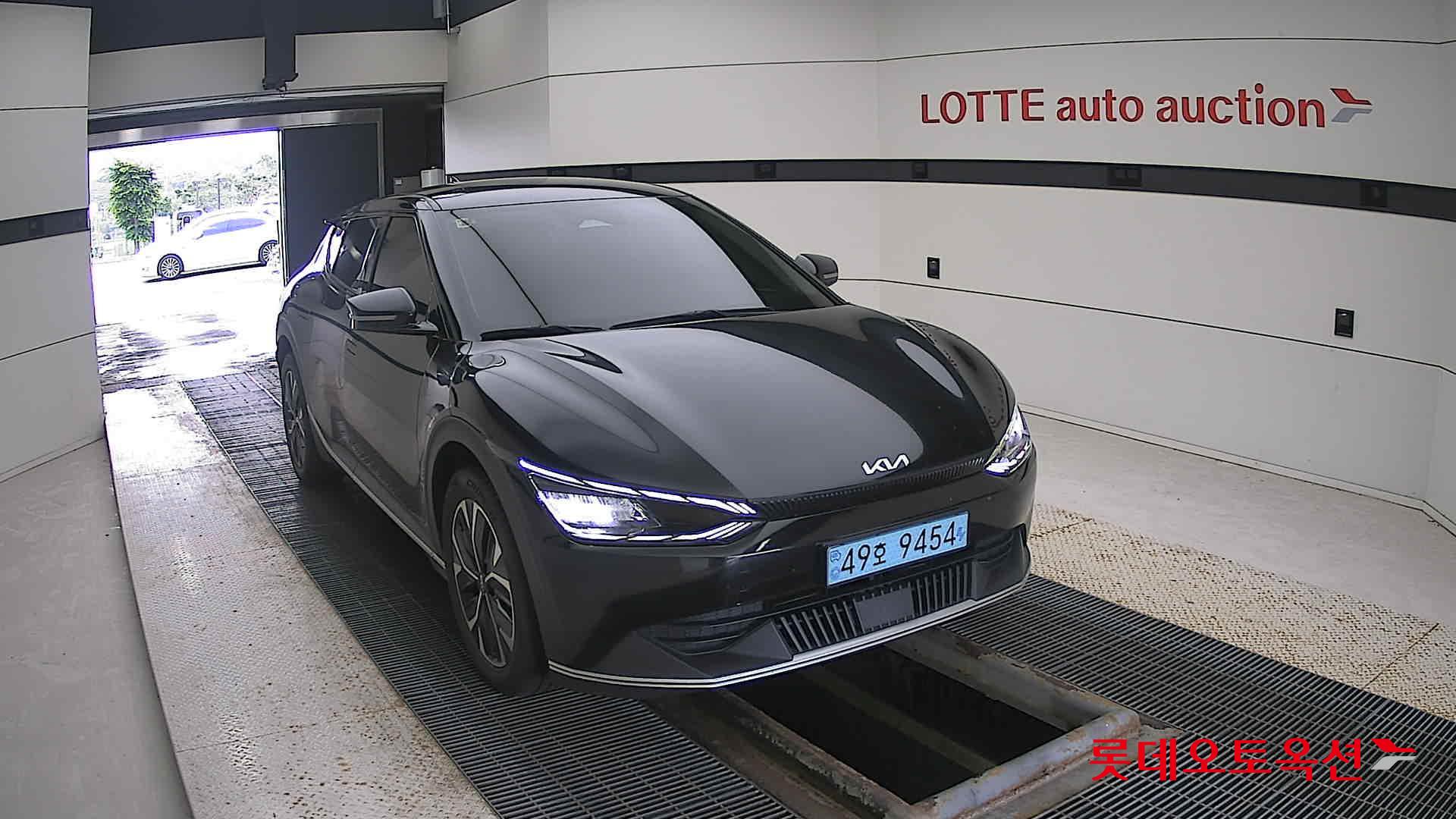 Kia EV6 id 3057702 из Кореи 15