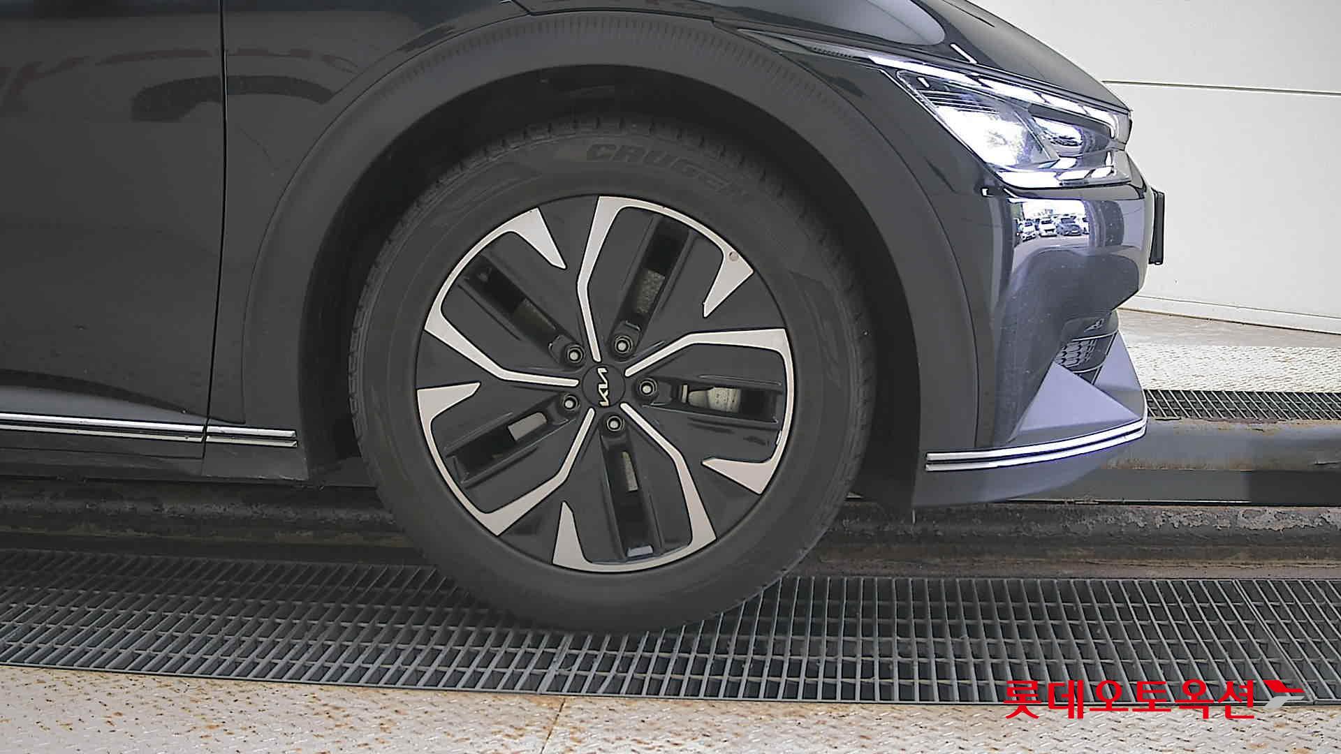 Kia EV6 id 3057702 из Кореи 23