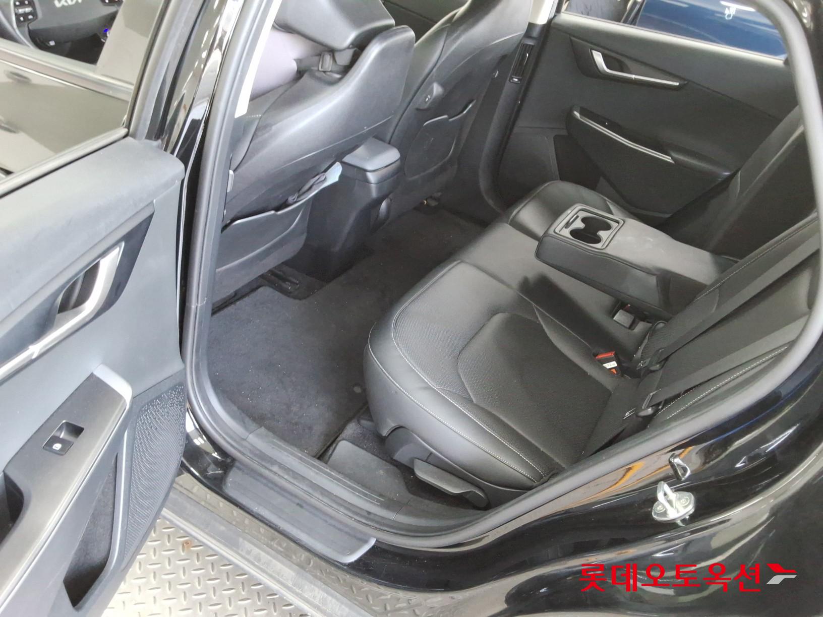 Kia EV6 id 3057702 из Кореи 36