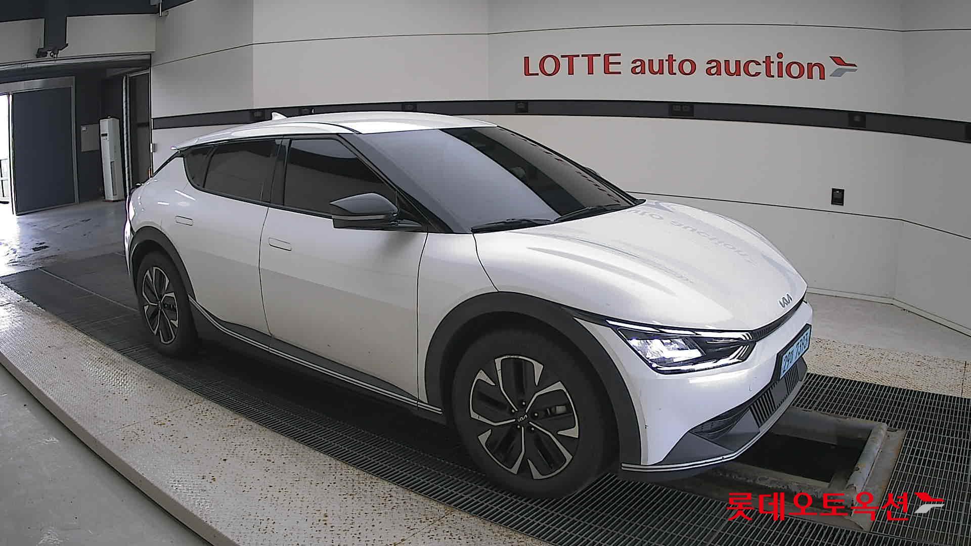 Kia EV6 id 3057697 из Кореи 16