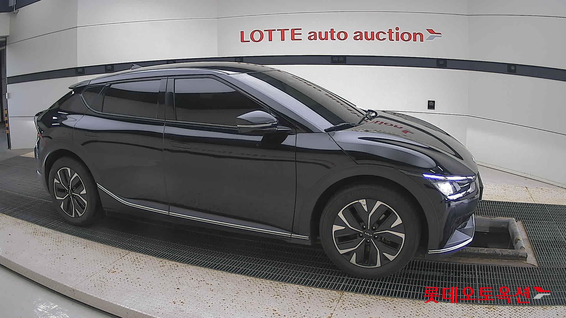 Kia EV6 id 3057719 из Кореи 17