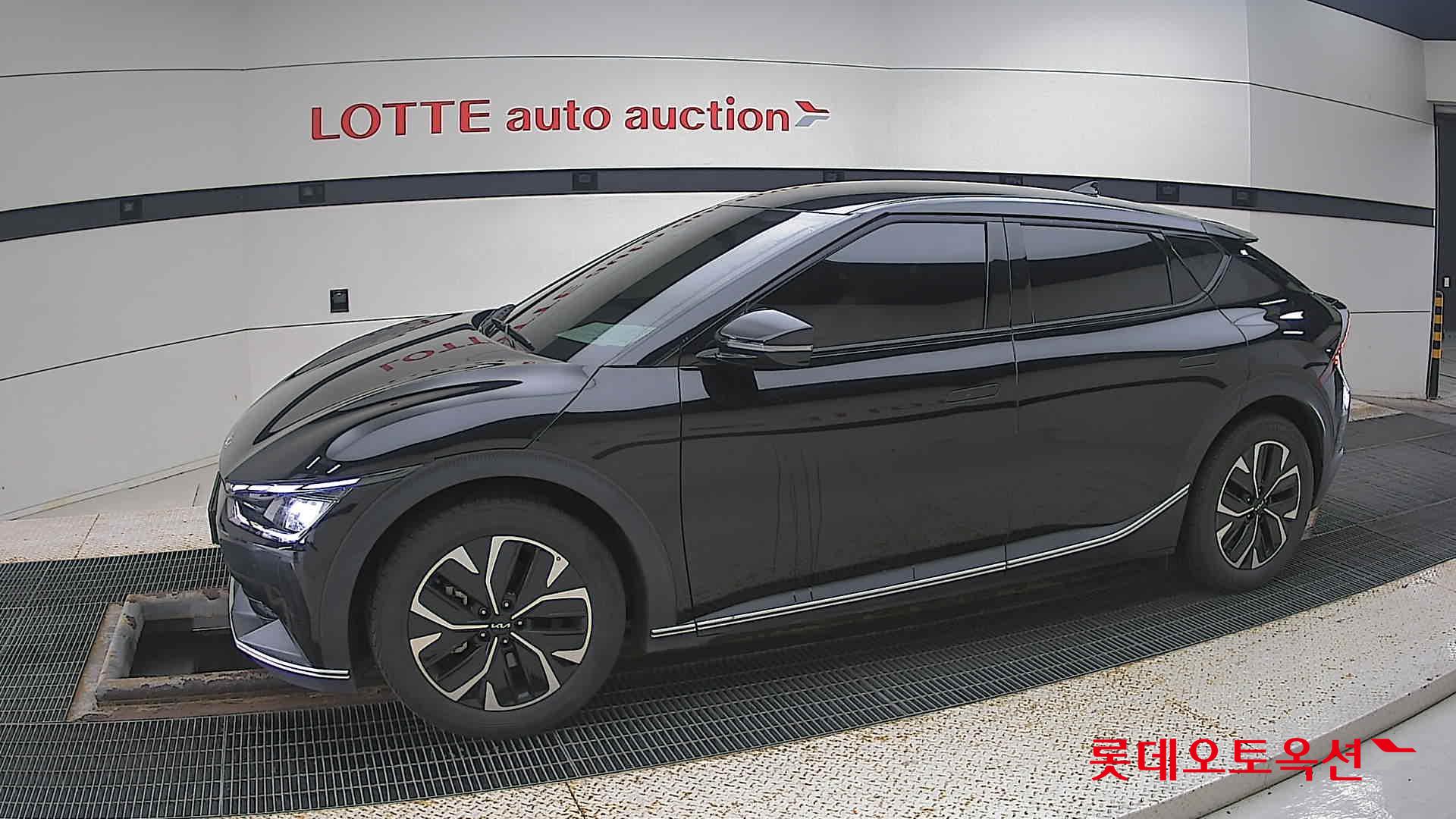 Kia EV6 id 3057713 из Кореи 12