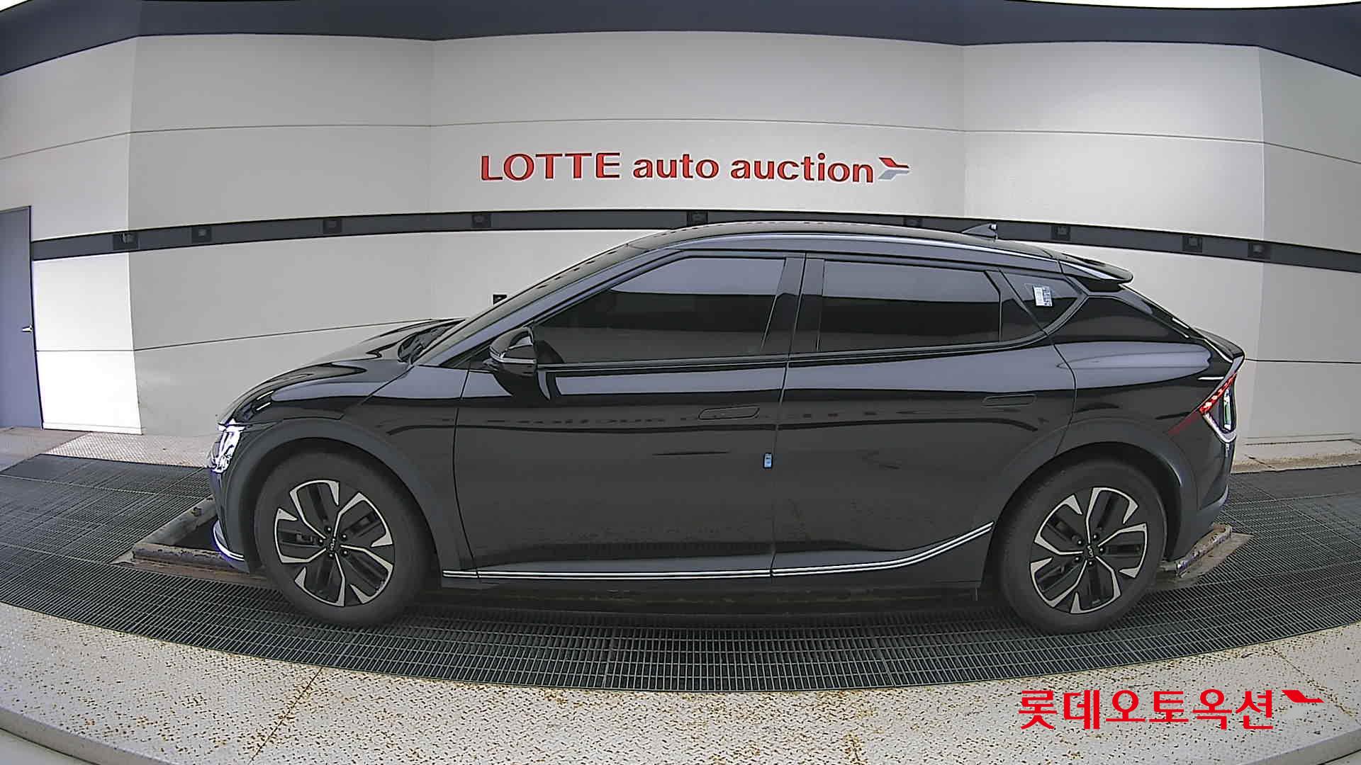 Kia EV6 id 3057698 из Кореи 7