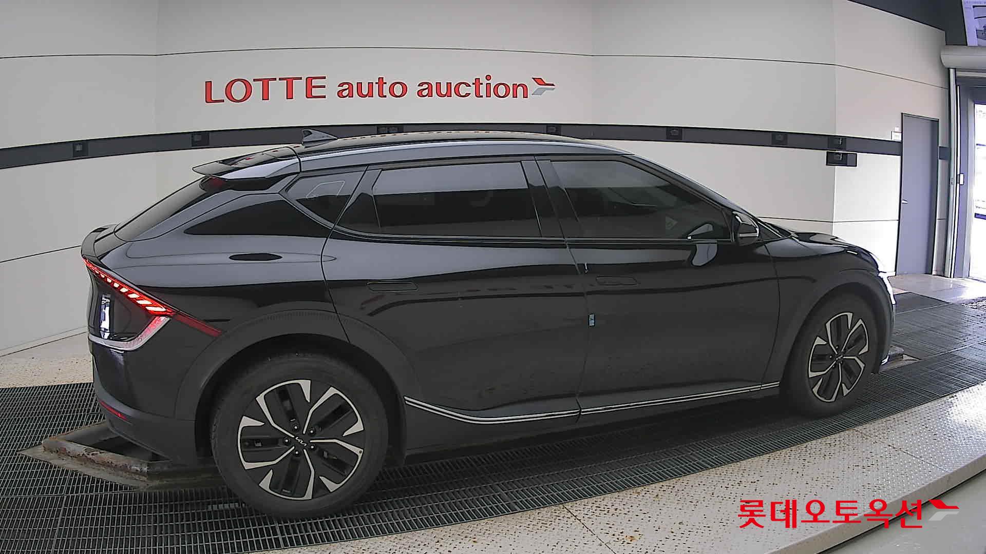 Kia EV6 id 3057698 из Кореи 18