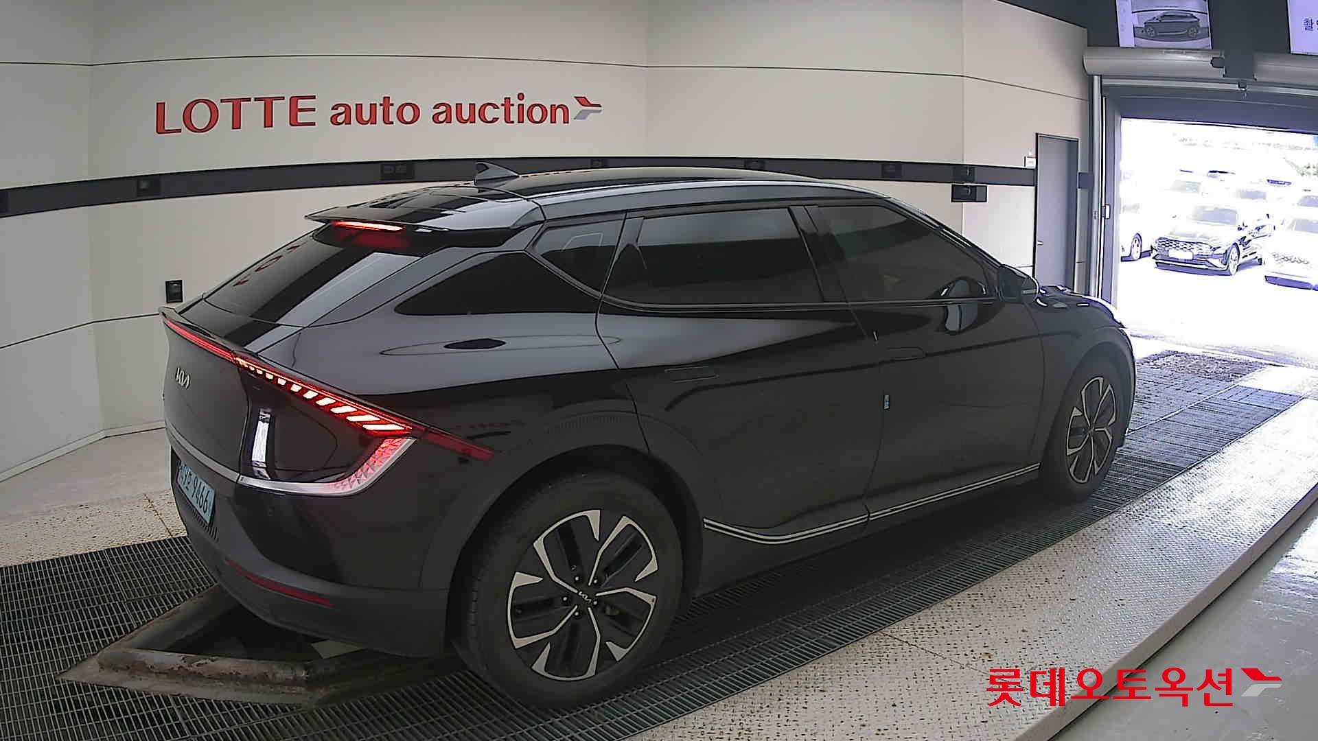 Kia EV6 id 3057698 из Кореи 19