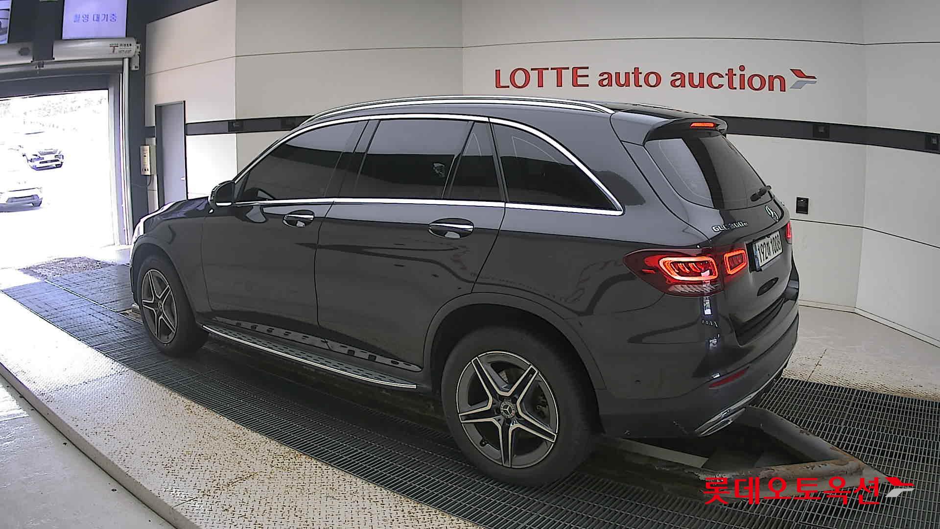 مرسيدس GLC300