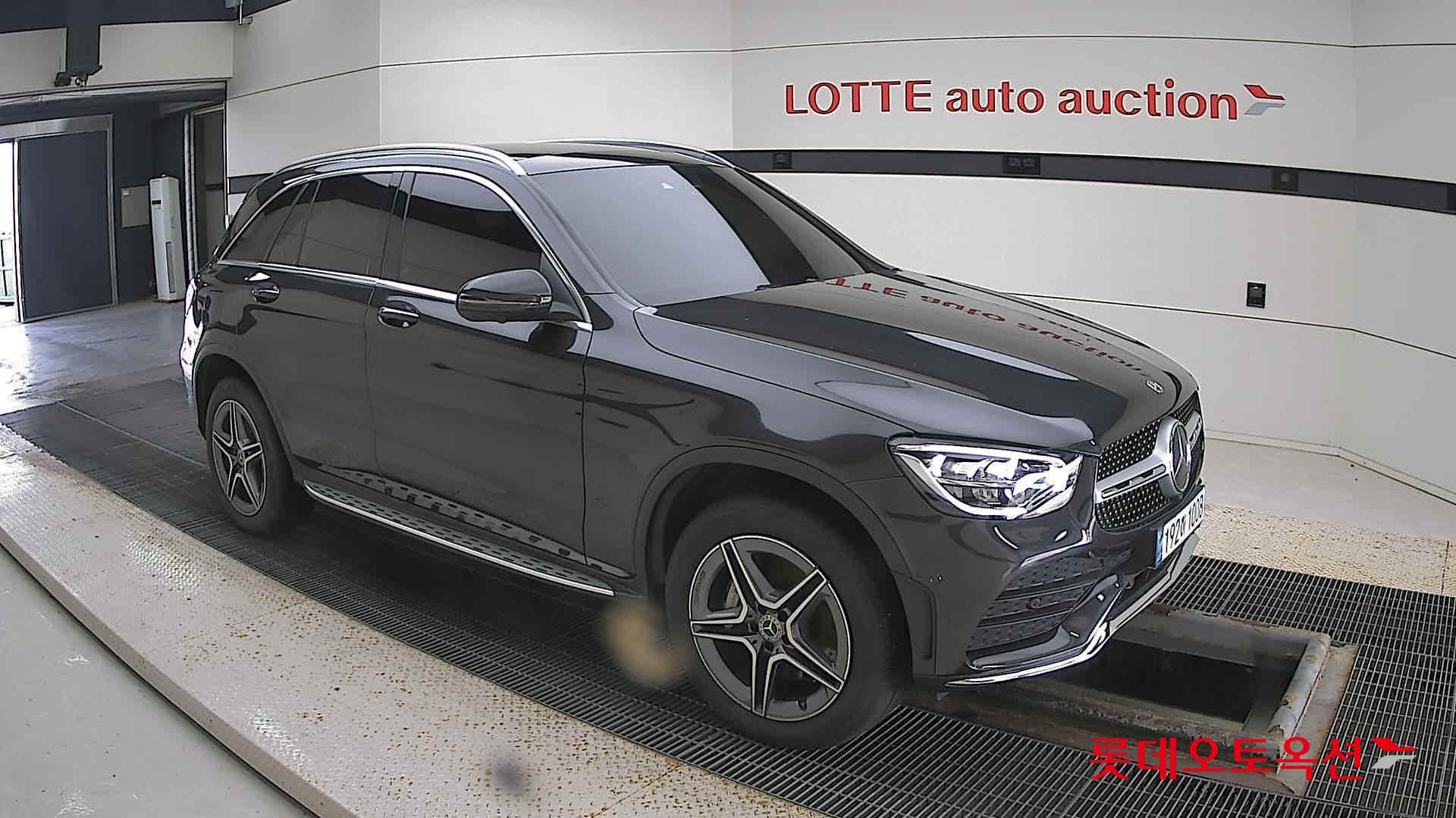 مرسيدس GLC300