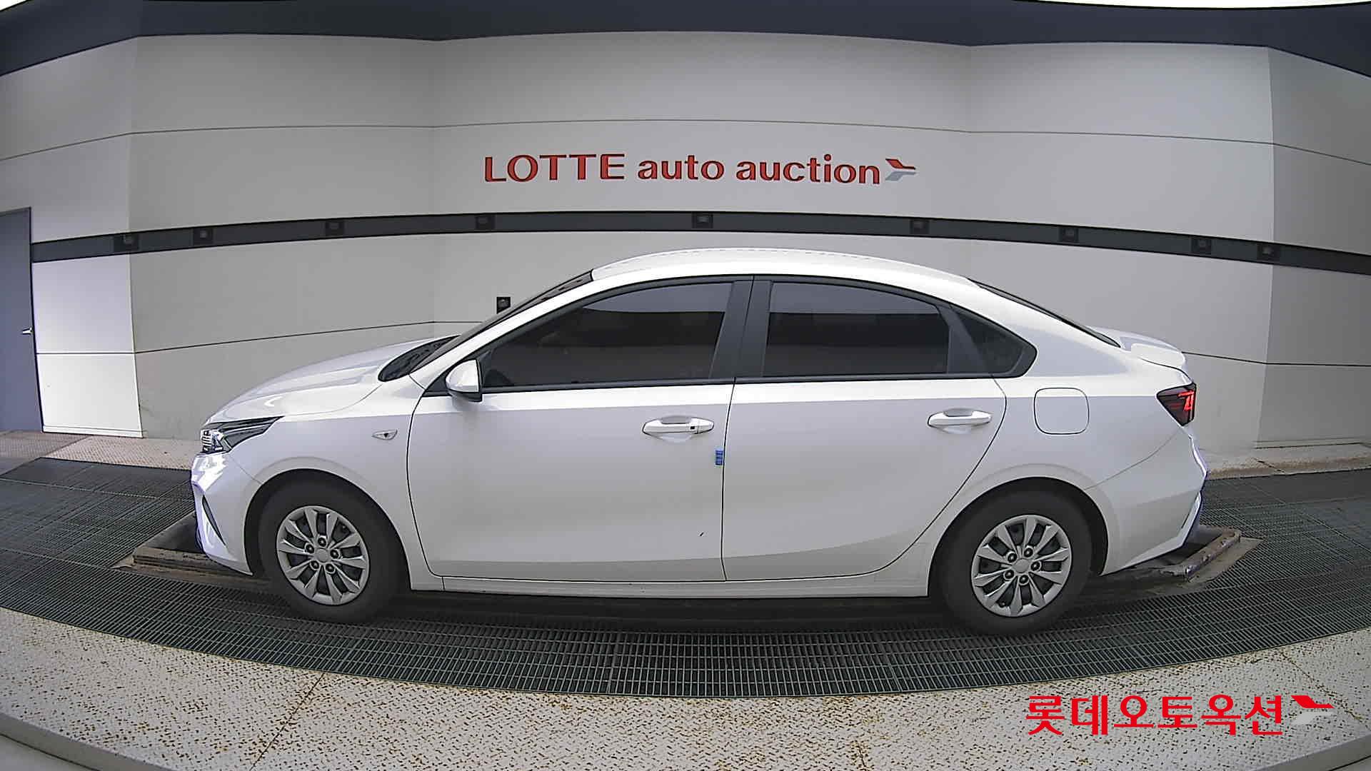 Kia K3 id 3097972 из Кореи 7