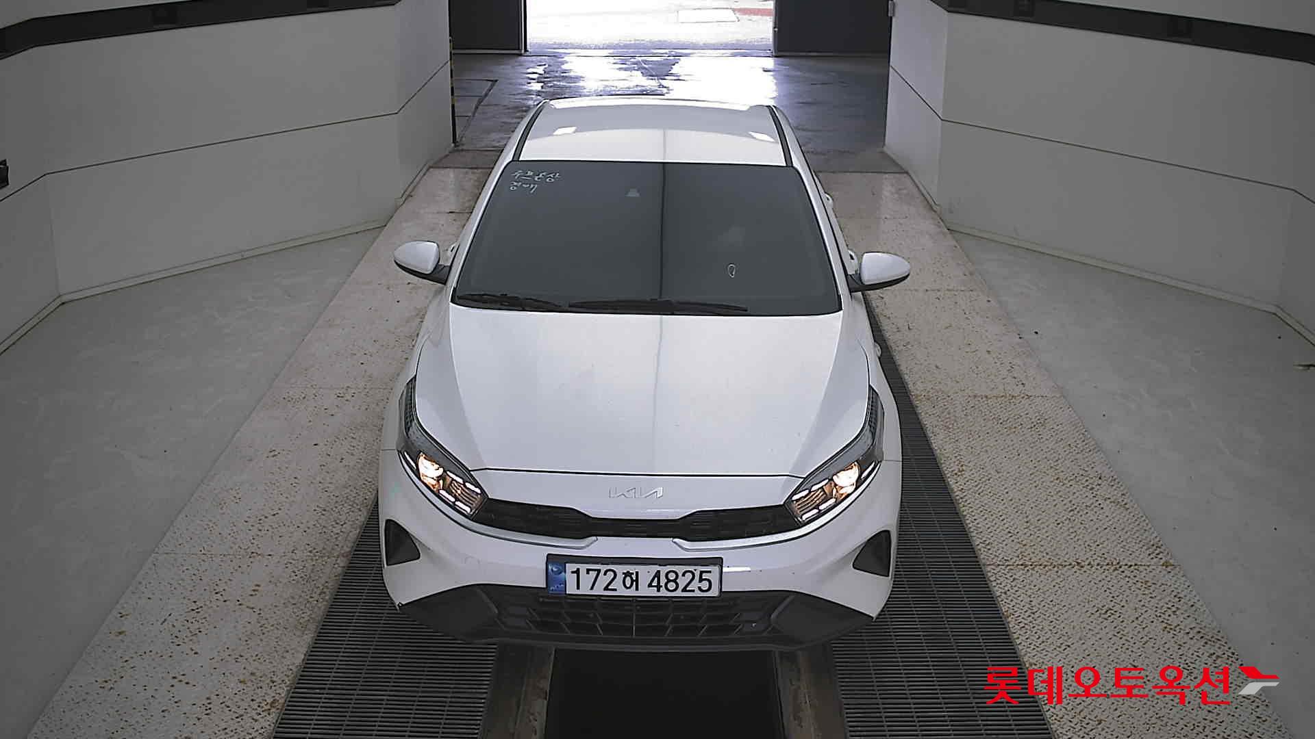 Kia K3 id 3097972 из Кореи 8