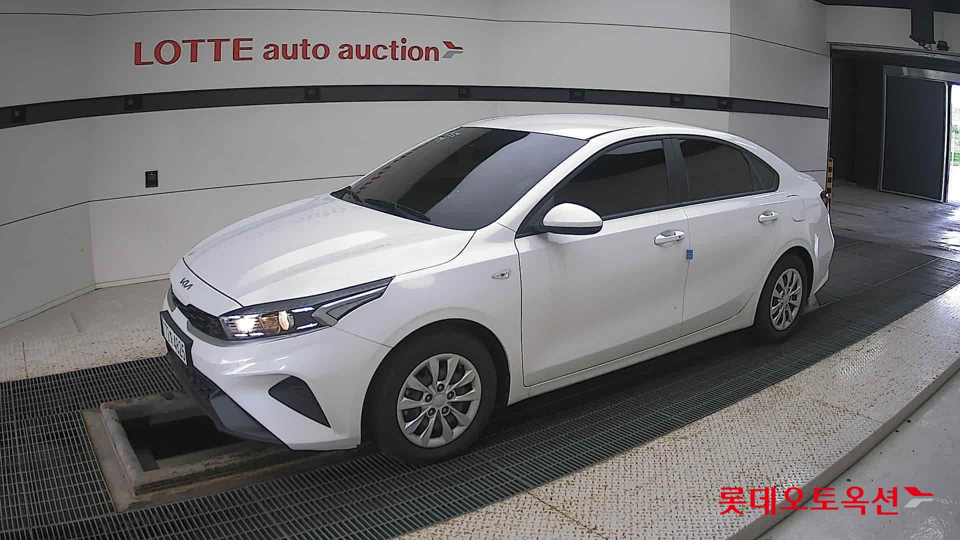 Kia K3 id 3097972 из Кореи 13