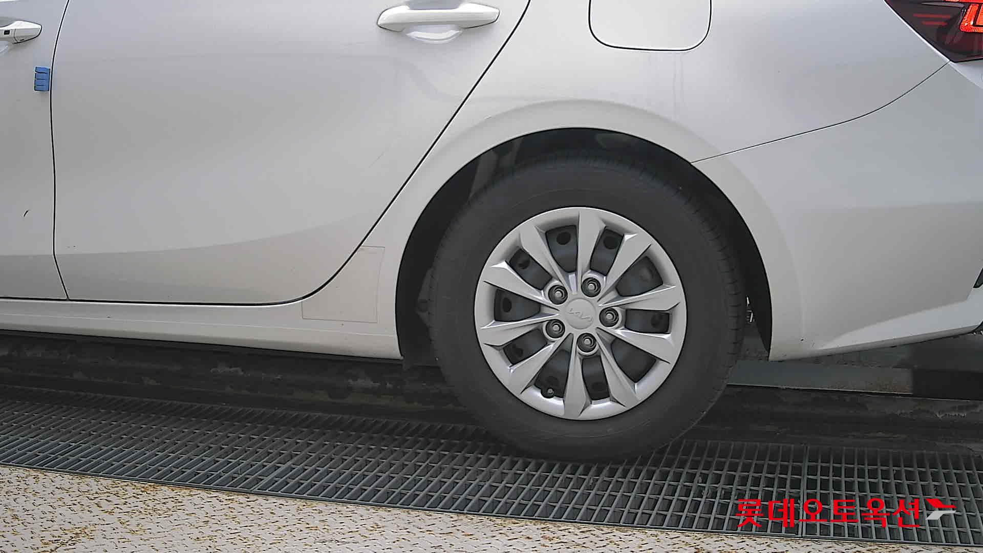 Kia K3 id 3097972 из Кореи 22