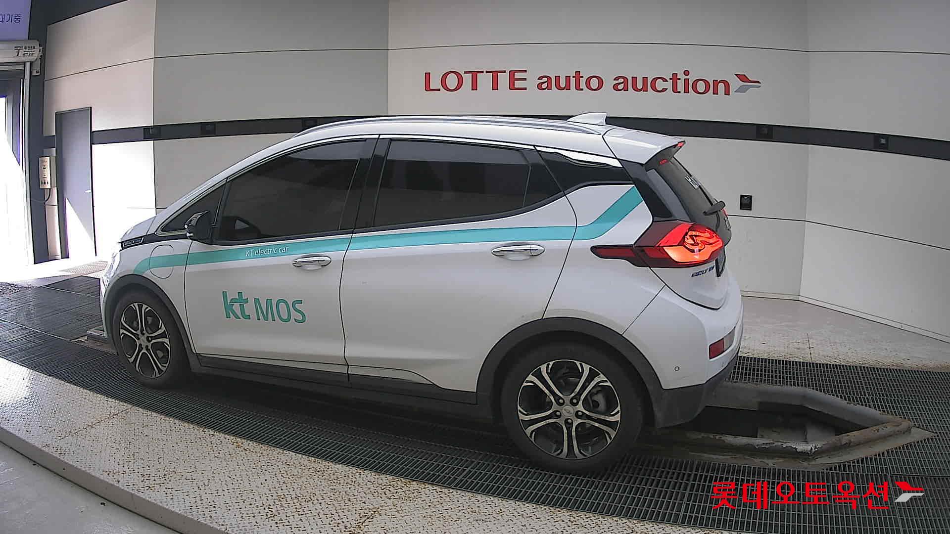 Korea G M Bolt (EV) id 3057721 из Кореи 11