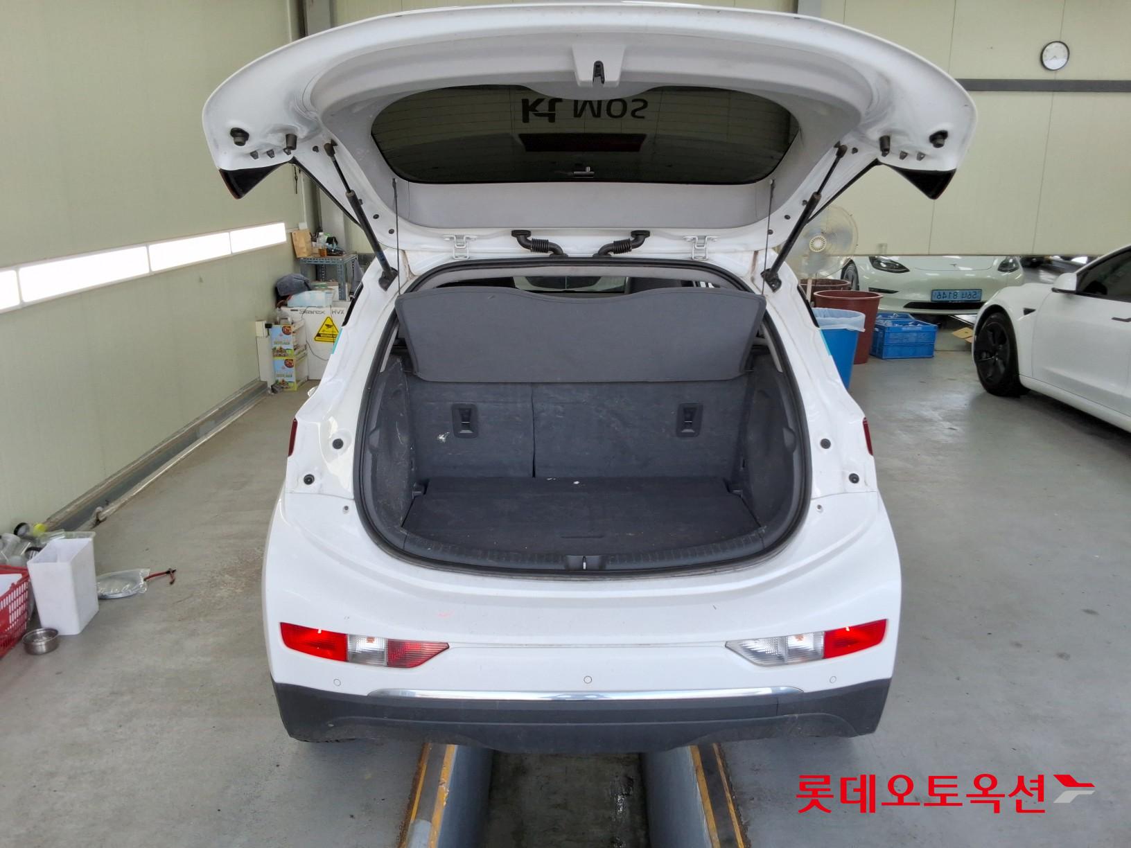 Korea G M Bolt (EV) id 3057721 из Кореи 36