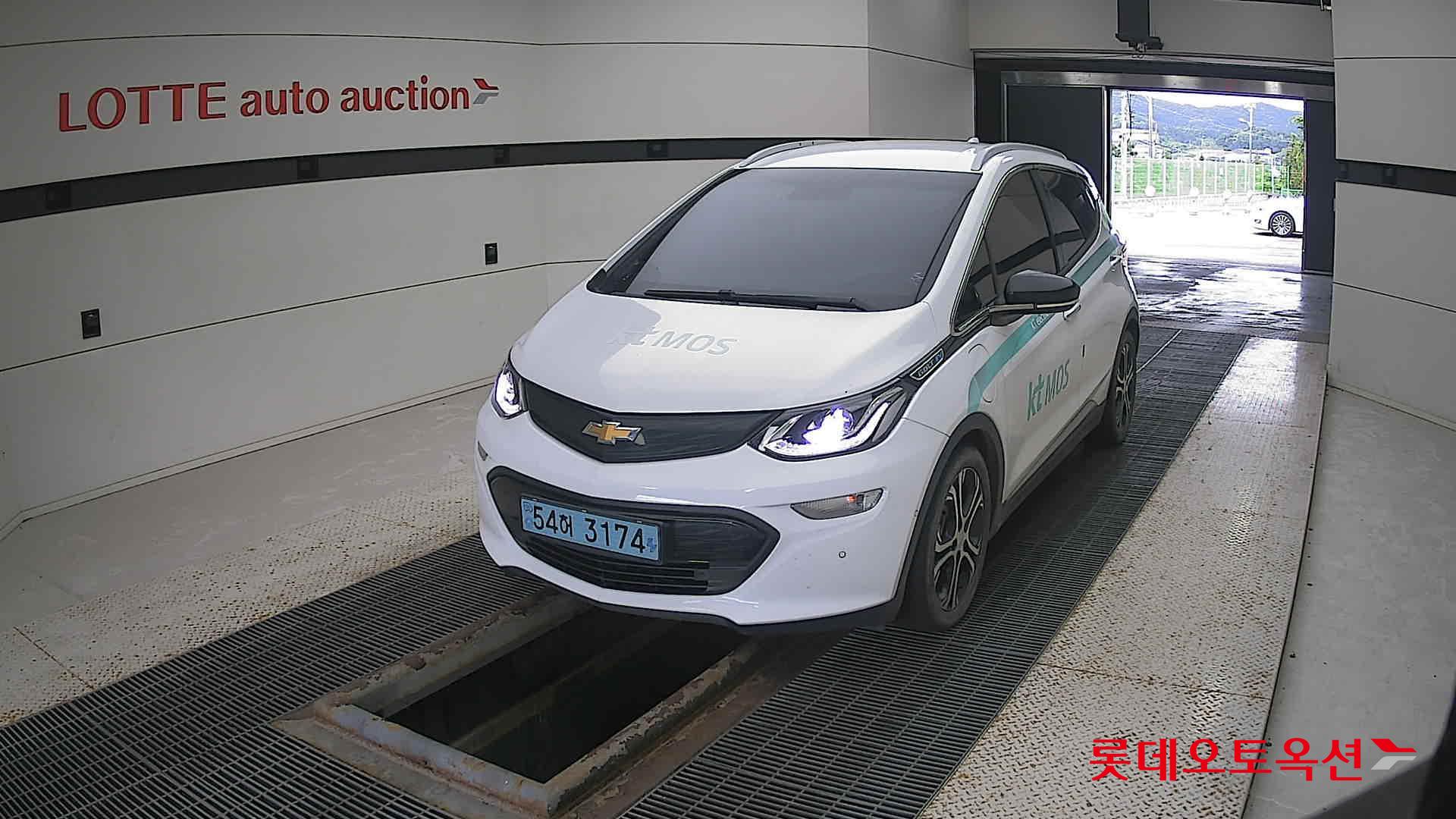 Korea G M Bolt (EV) 2019 Pure White из Кореи