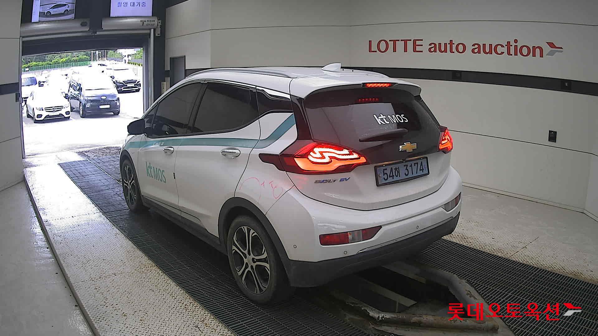 Korea G M Bolt (EV) 2019 Pure White из Кореи, фото 6
