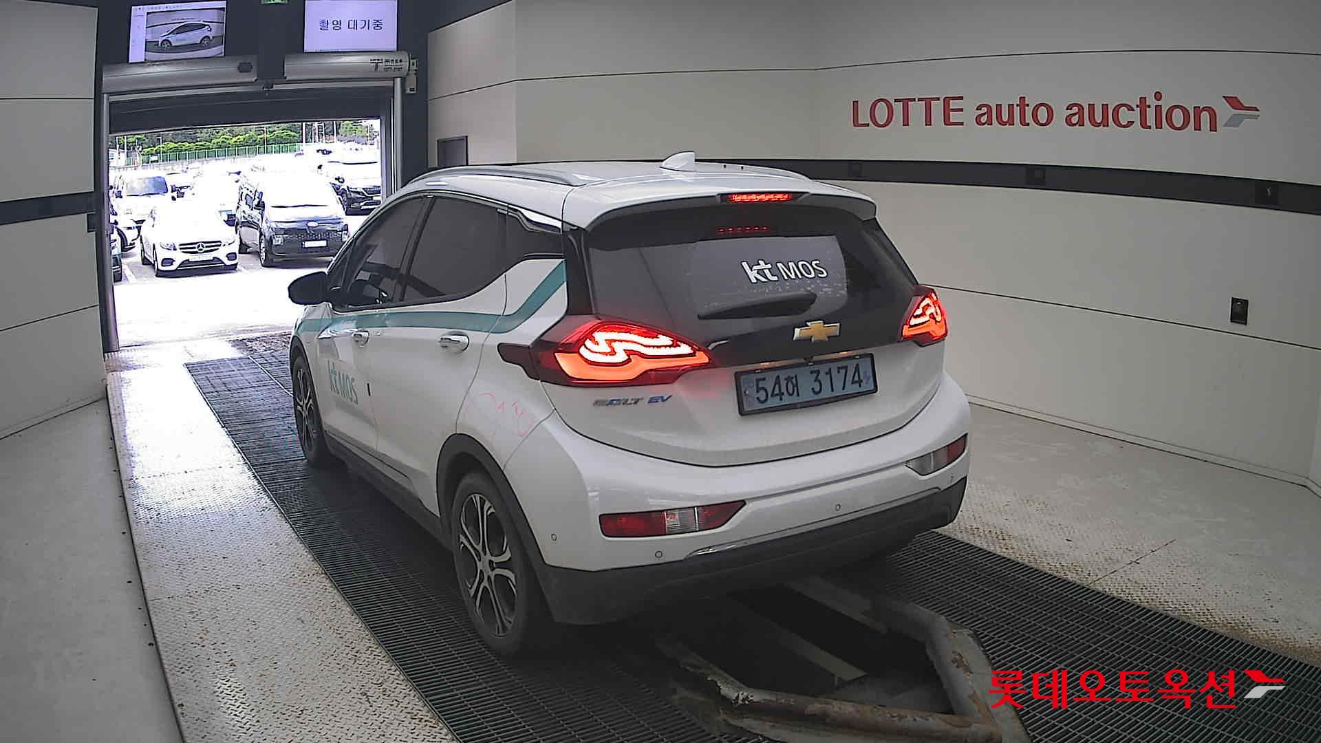 Korea G M Bolt (EV) id 3052587 из Кореи 9