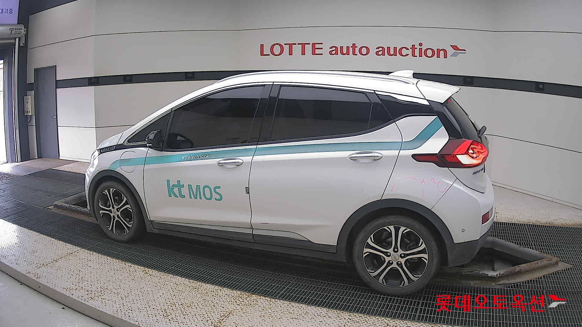 Korea G M Bolt (EV) id 3052587 из Кореи 11