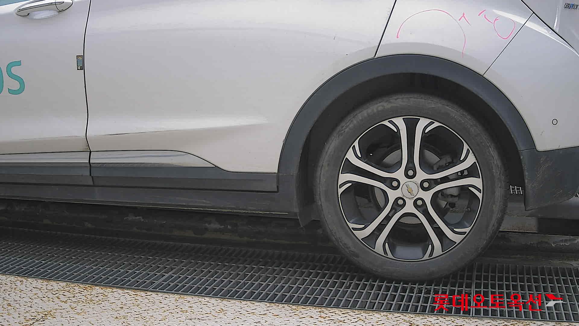 Korea G M Bolt (EV) id 3052587 из Кореи 22