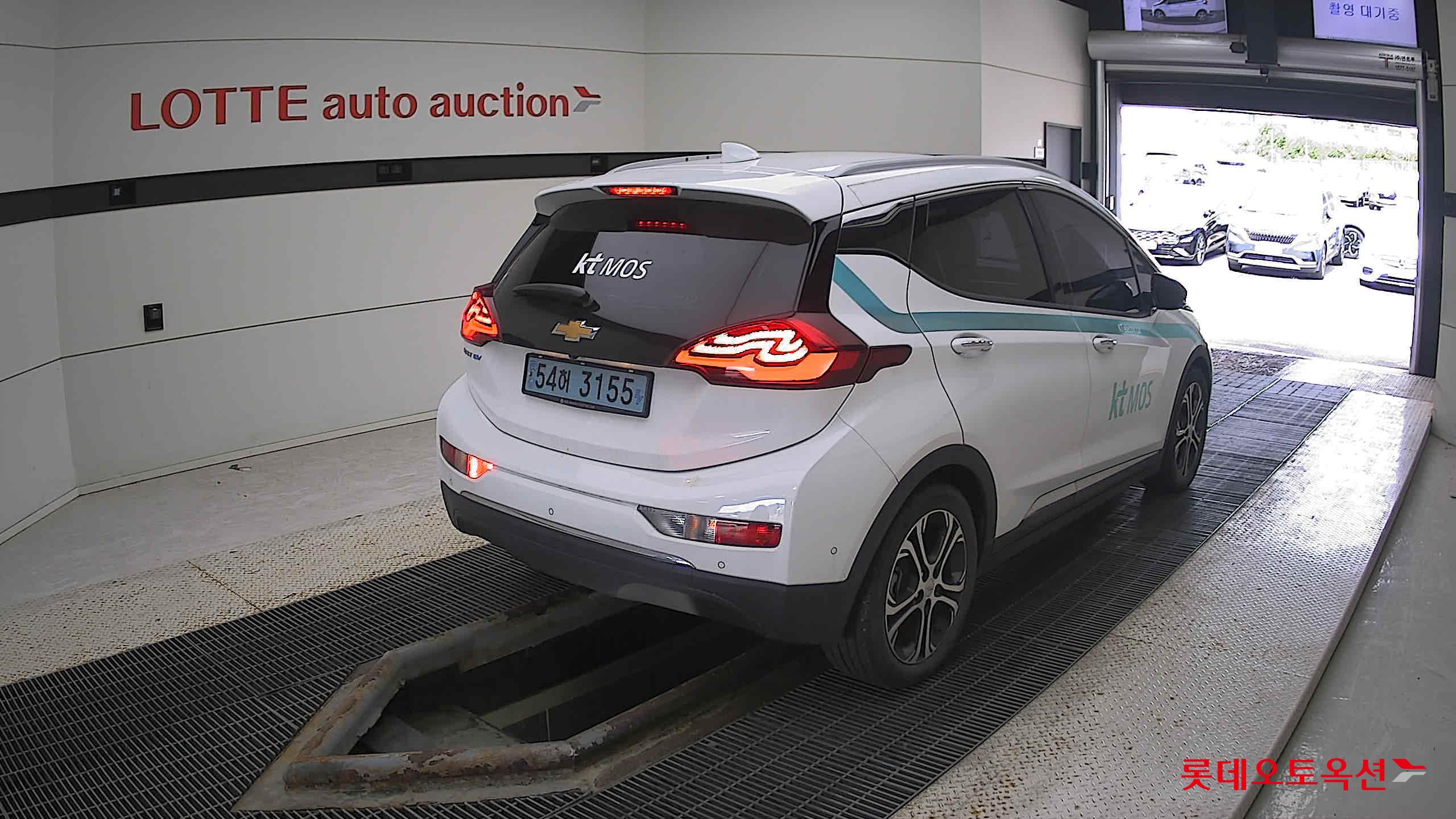 Korea G M Bolt (EV) 2019 Pure White из Кореи, фото 4