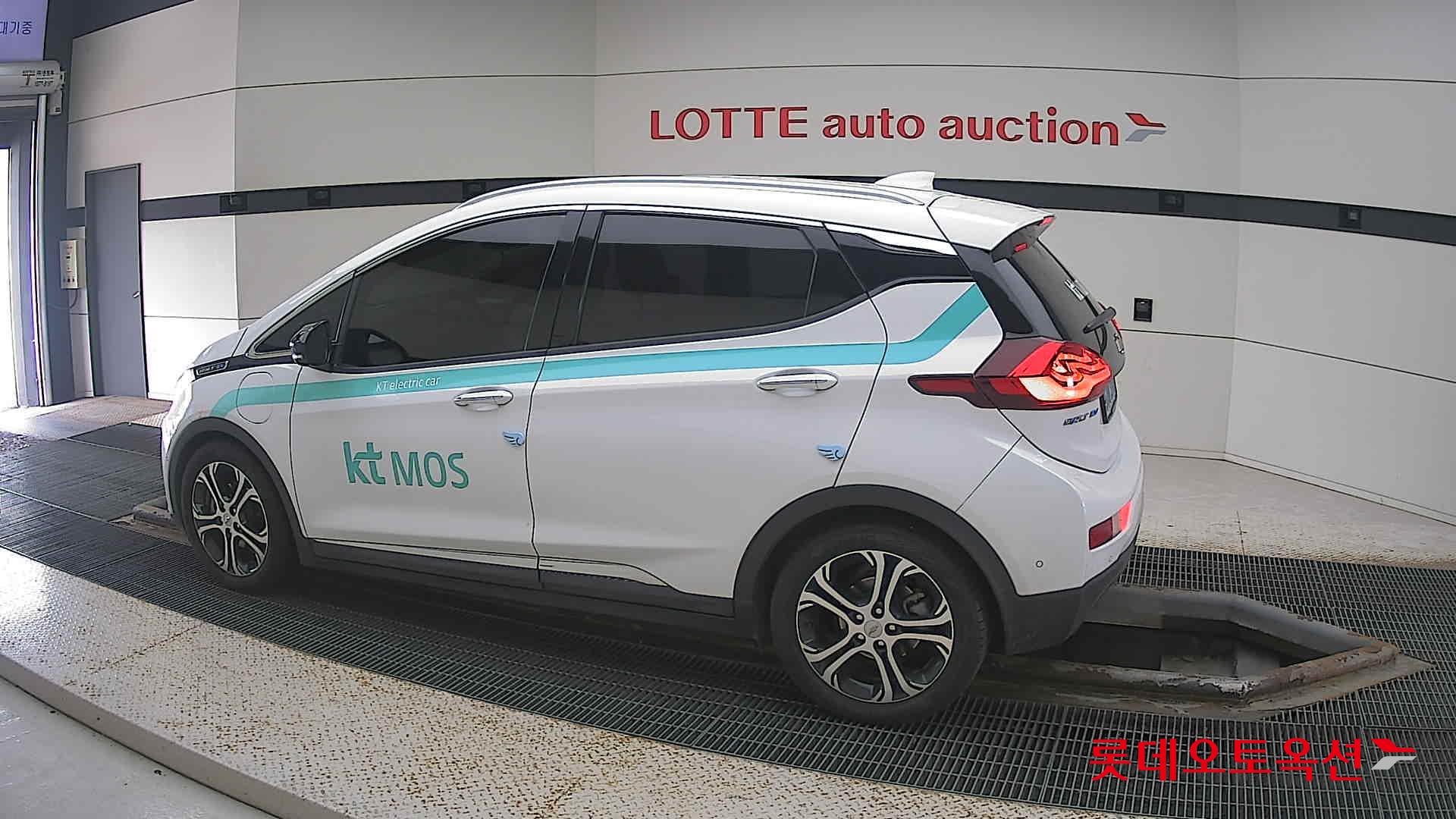 Korea G M Bolt (EV) id 3052596 из Кореи 11