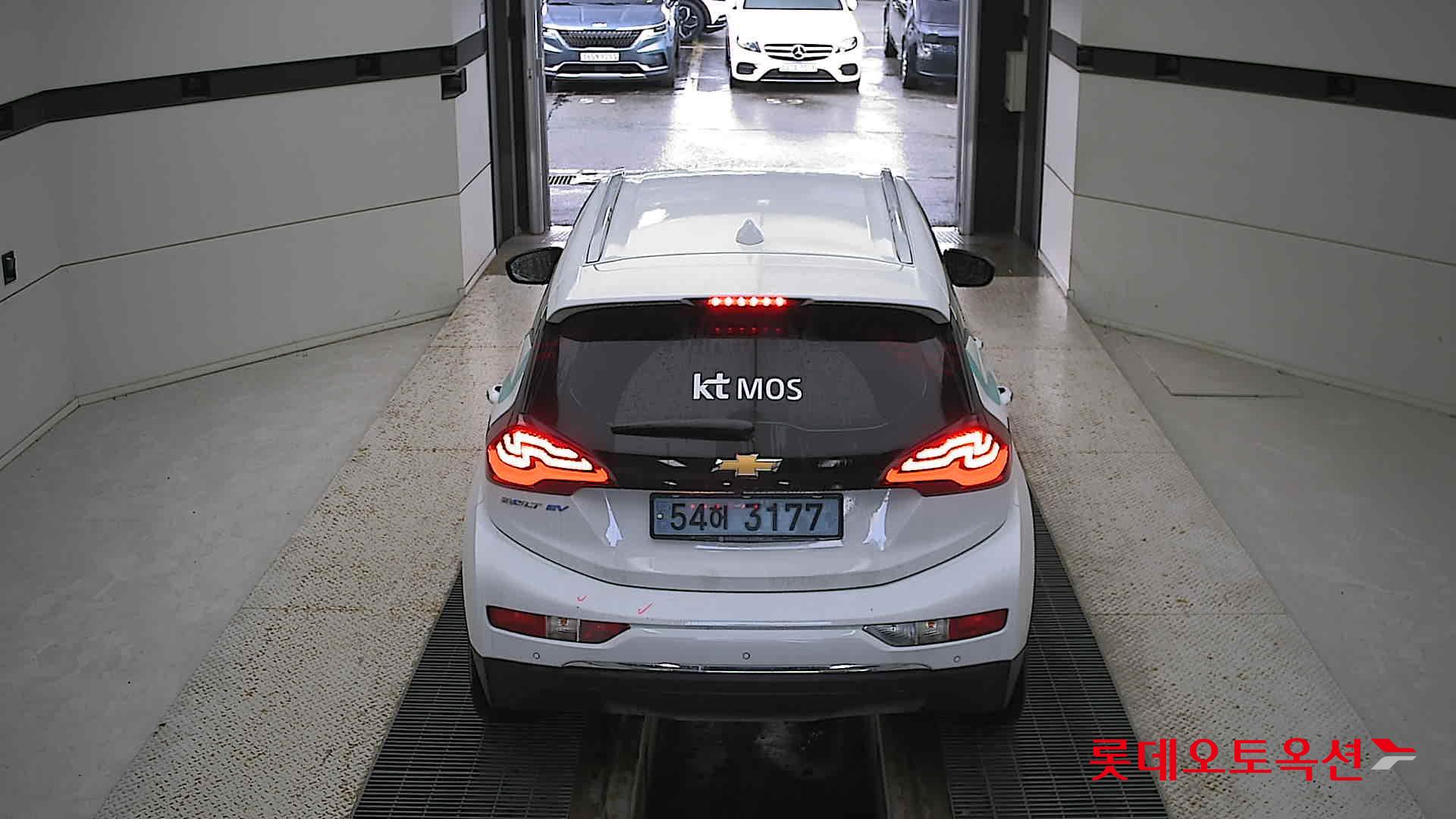 Korea G M Bolt (EV) 2019 Pure White из Кореи, фото 5