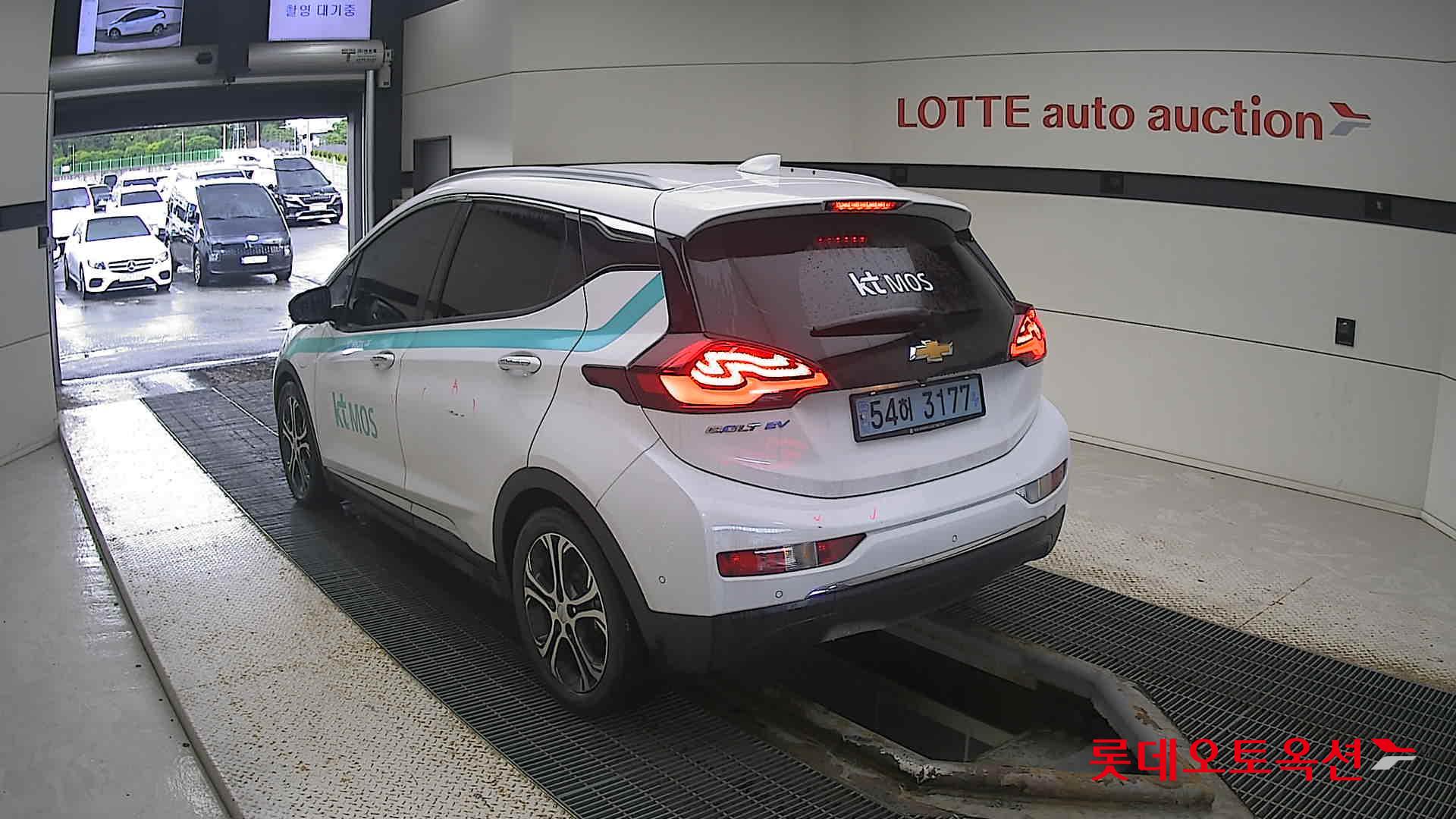 Korea G M Bolt (EV) 2019 Pure White из Кореи, фото 6