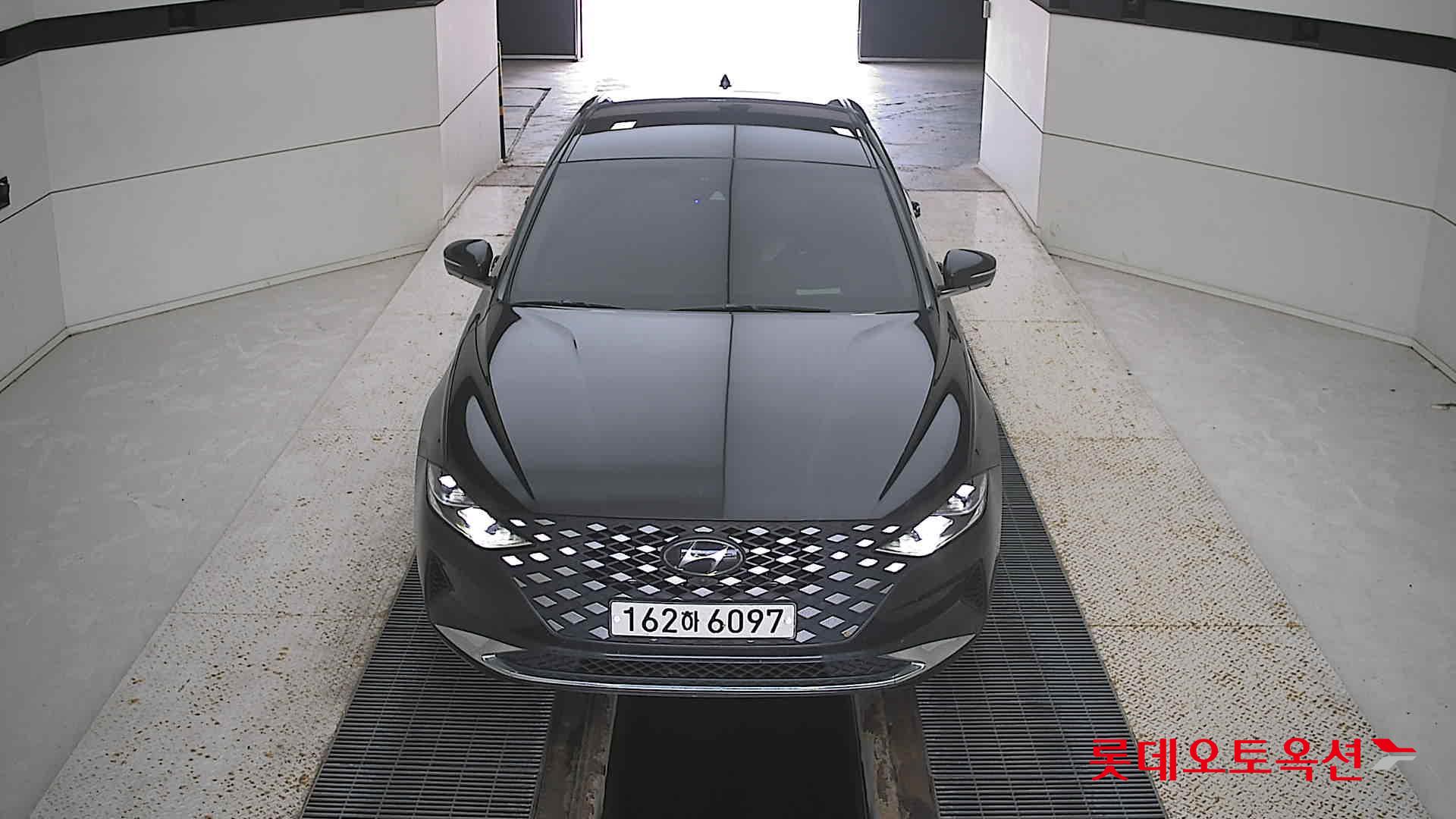 Hyundai Grandeur Hybrid id 3052513 из Кореи 8