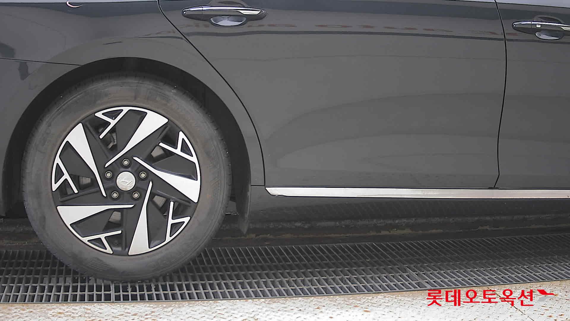 Hyundai Grandeur Hybrid id 3052513 из Кореи 24