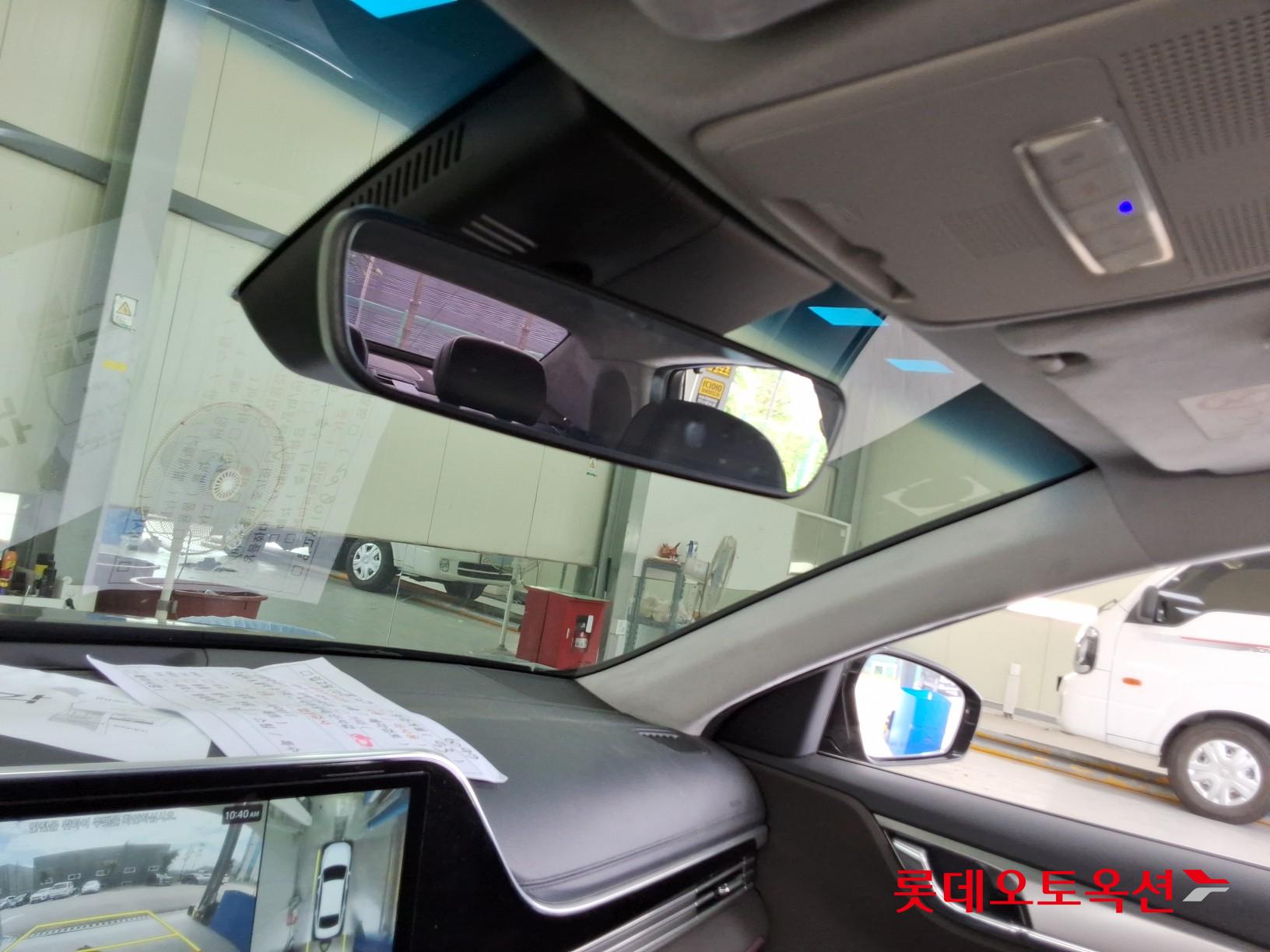 Hyundai Grandeur Hybrid id 3052513 из Кореи 32