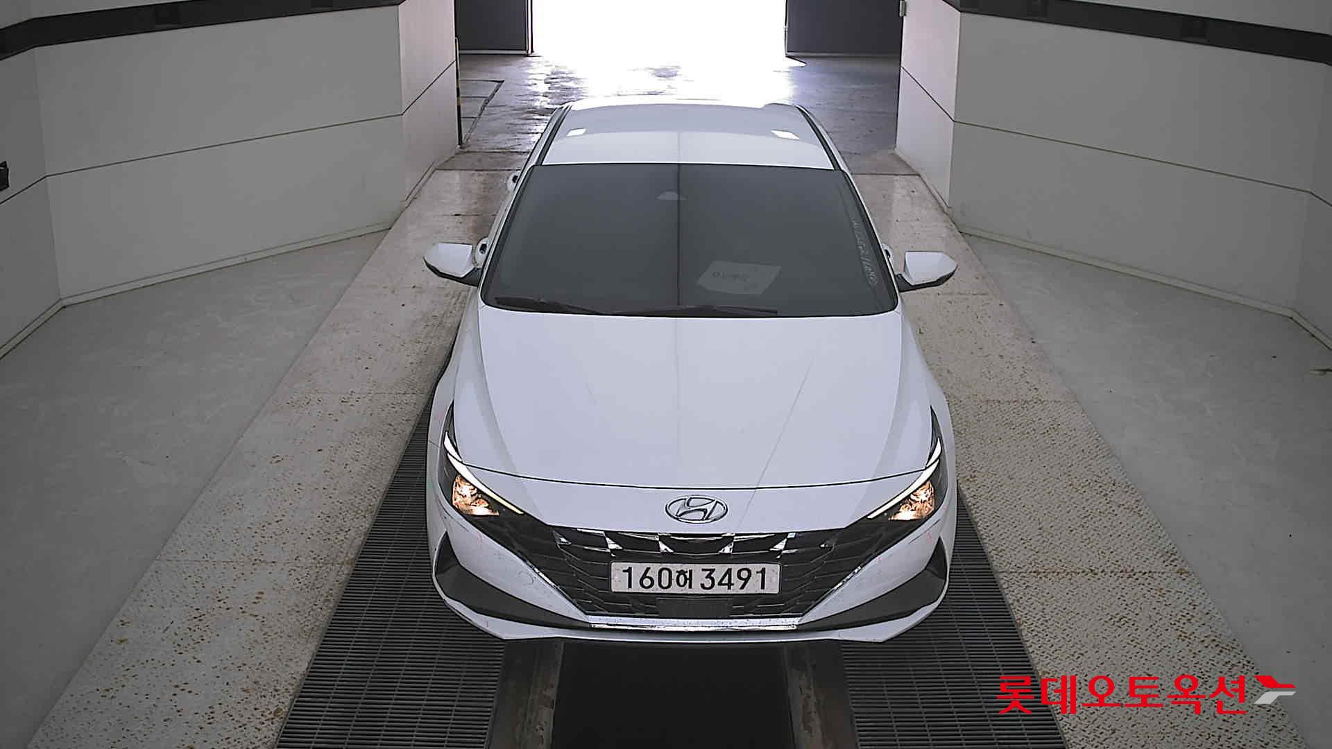 Hyundai Avante Hybrid id 3052540 из Кореи 8