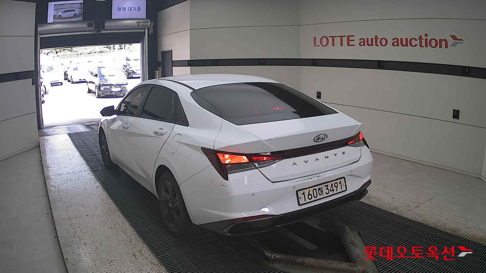 Hyundai Avante Hybrid id 3052540 из Кореи 9