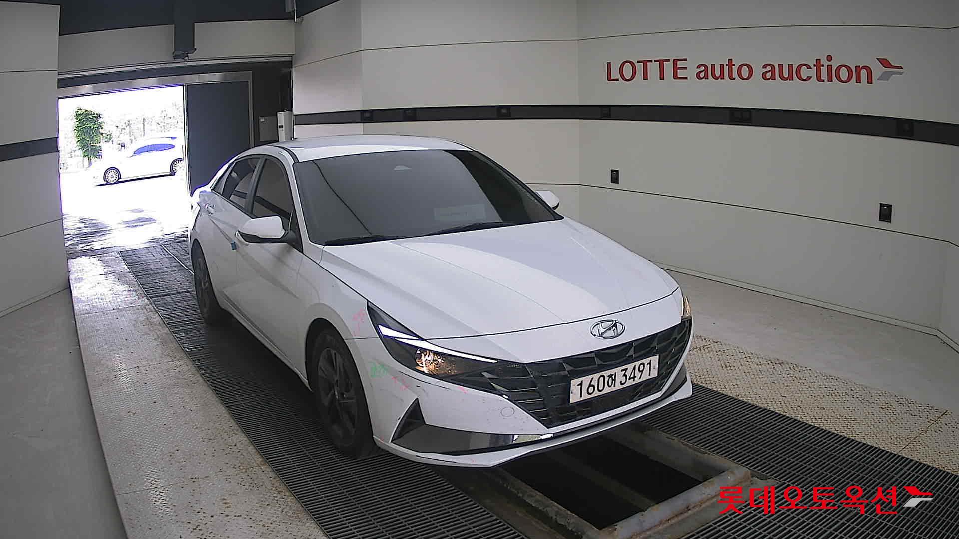 Hyundai Avante Hybrid id 3052540 из Кореи 15